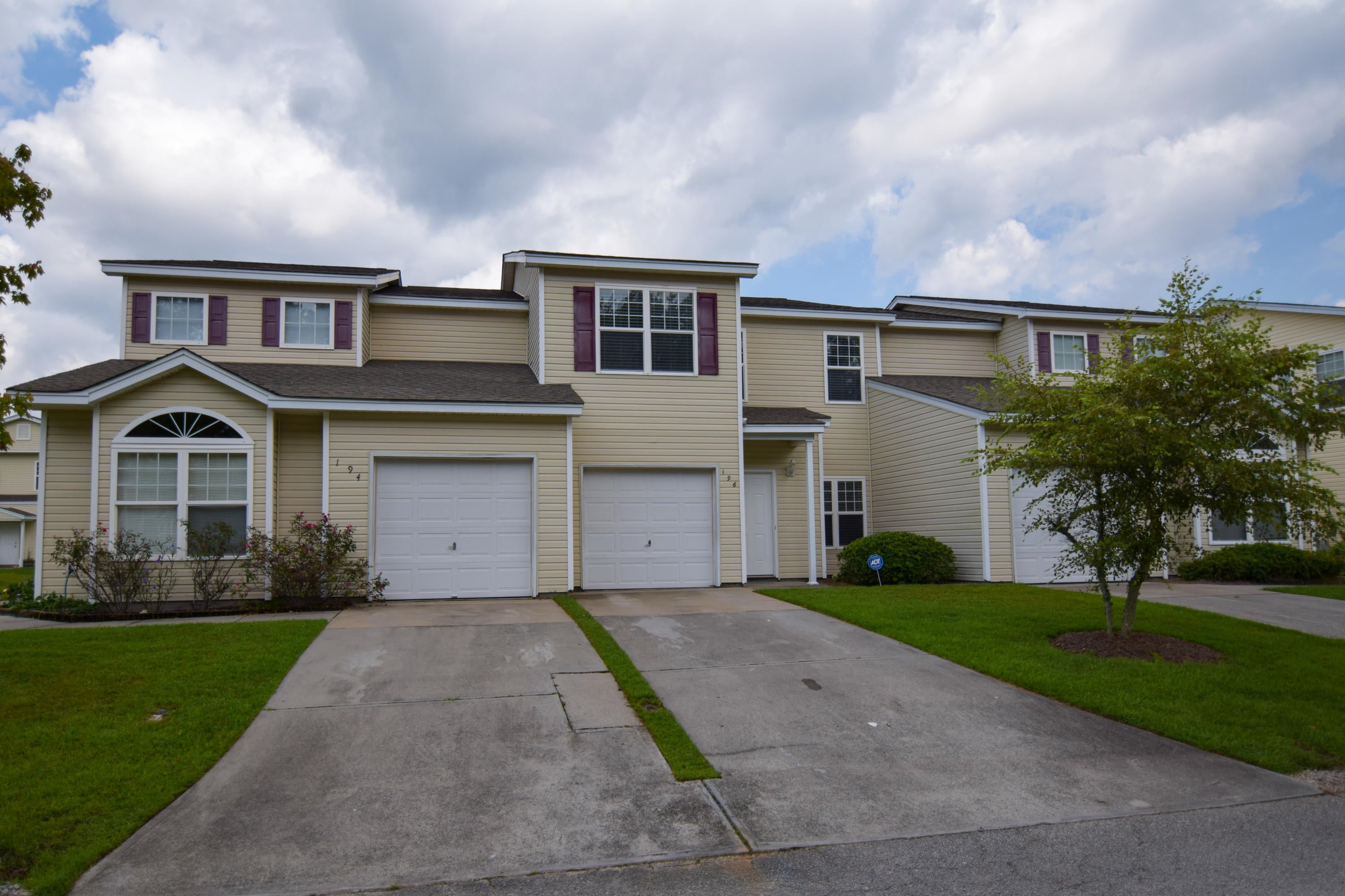 196 Grand Oaks Drive — photo