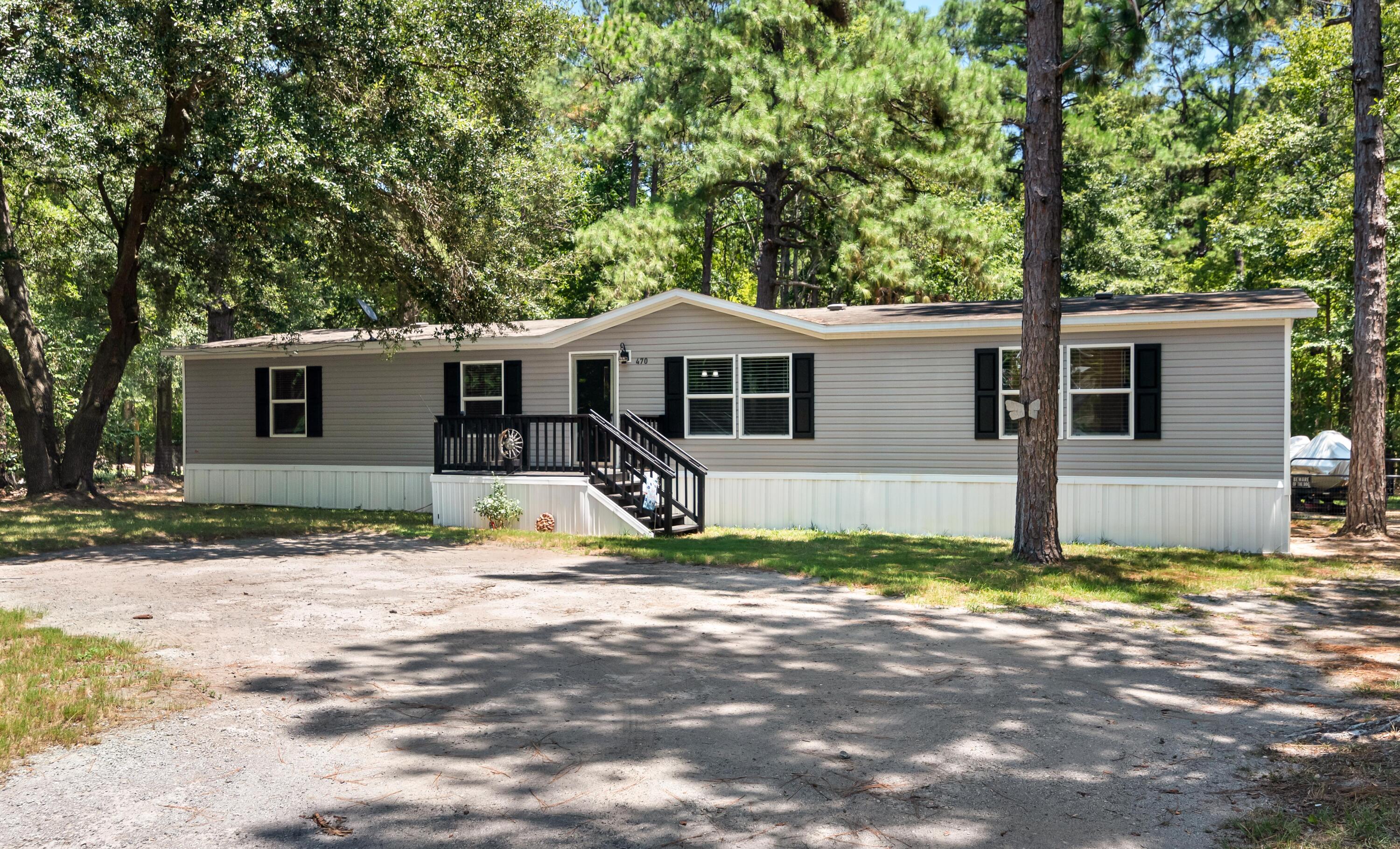 470 Pauline Drive — photo