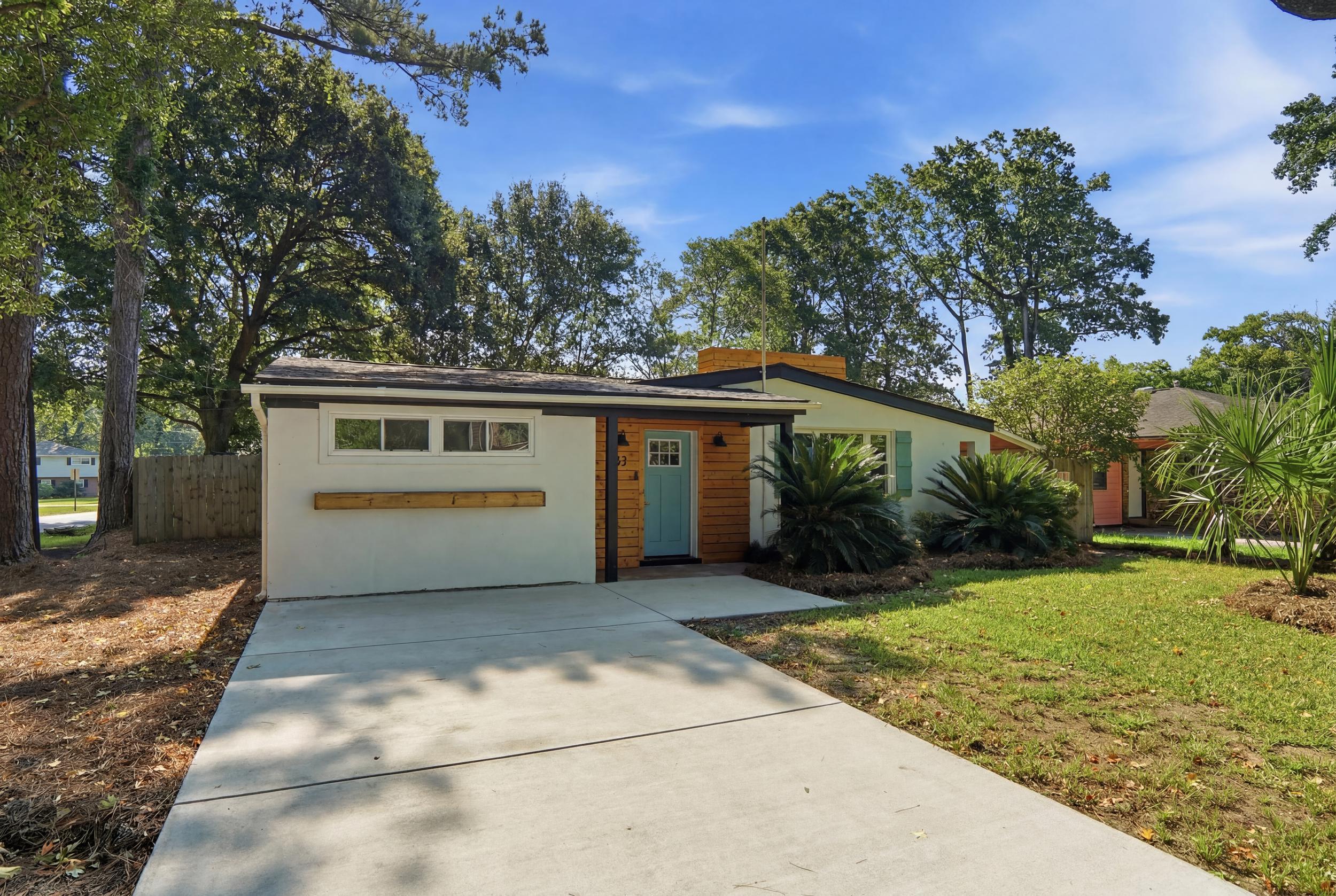 32 Briarcliff Drive — photo