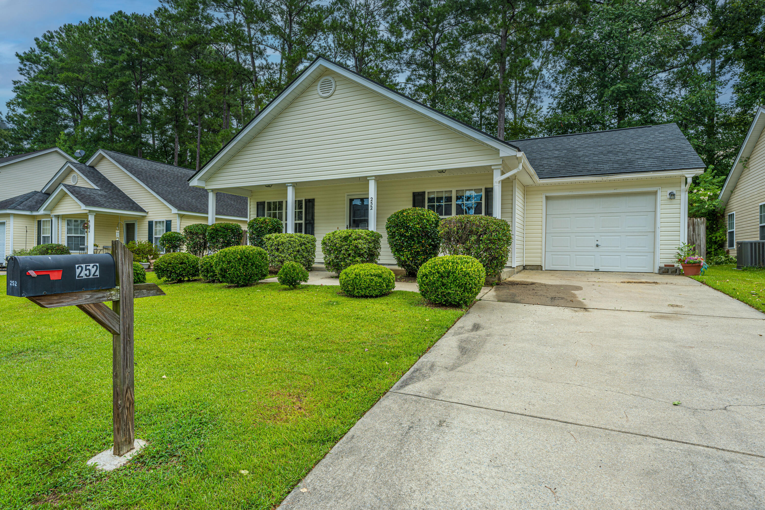 252 Trickle Drive — photo