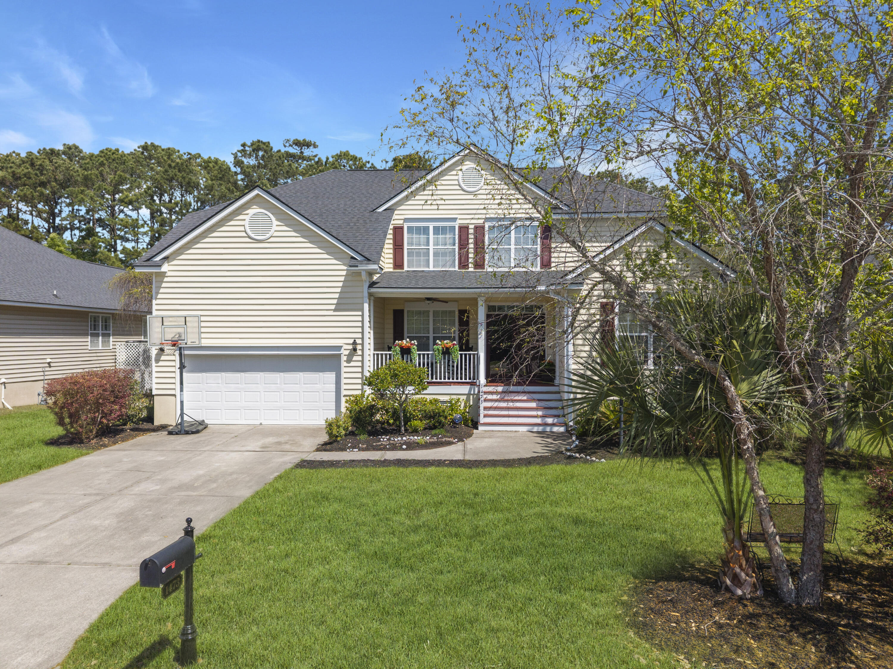 1473 Oakhurst Drive — photo