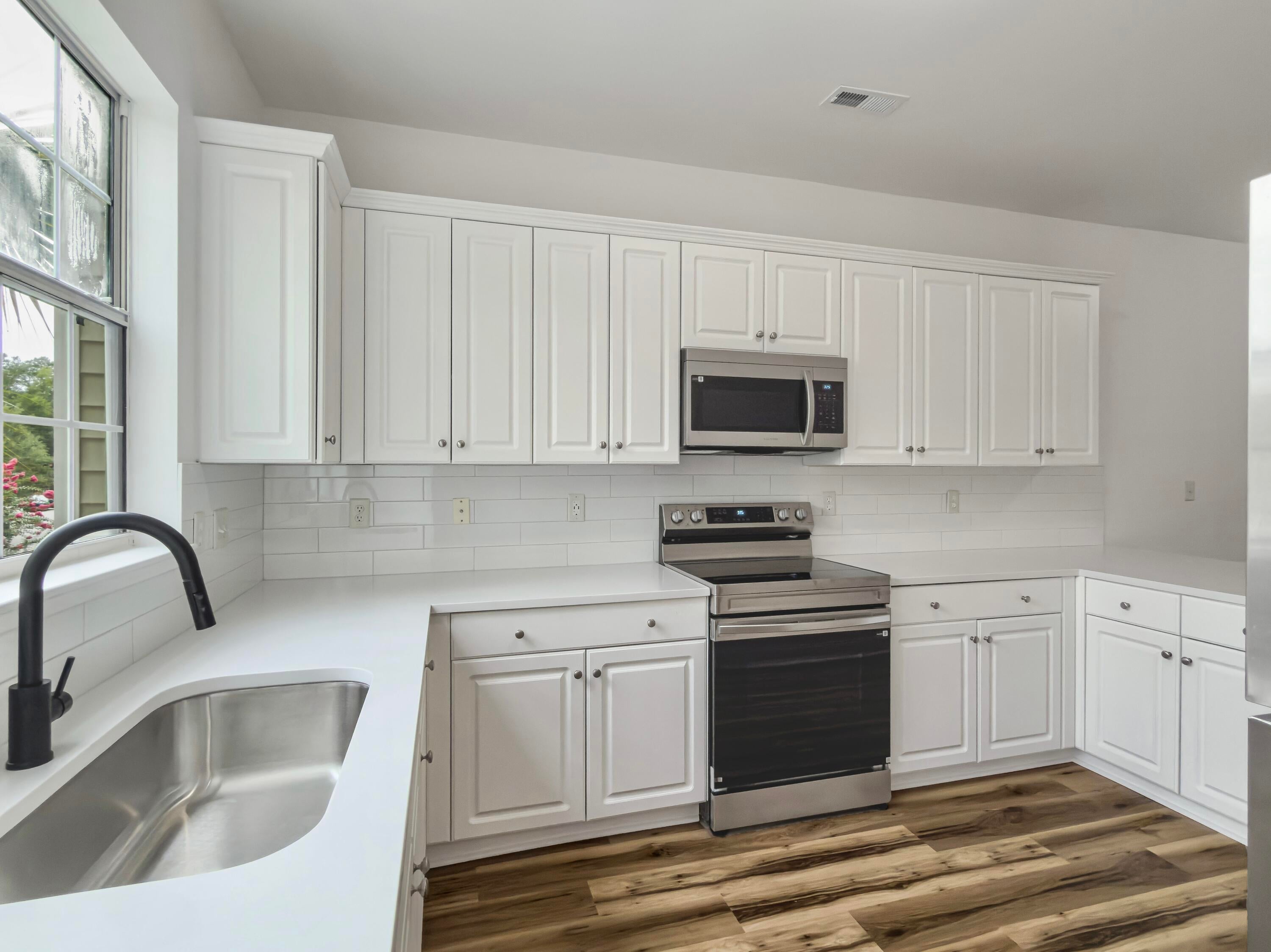 4488 Great Oak Drive — photo