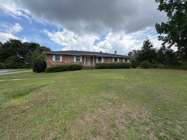 2079 Pinebrook Street — photo