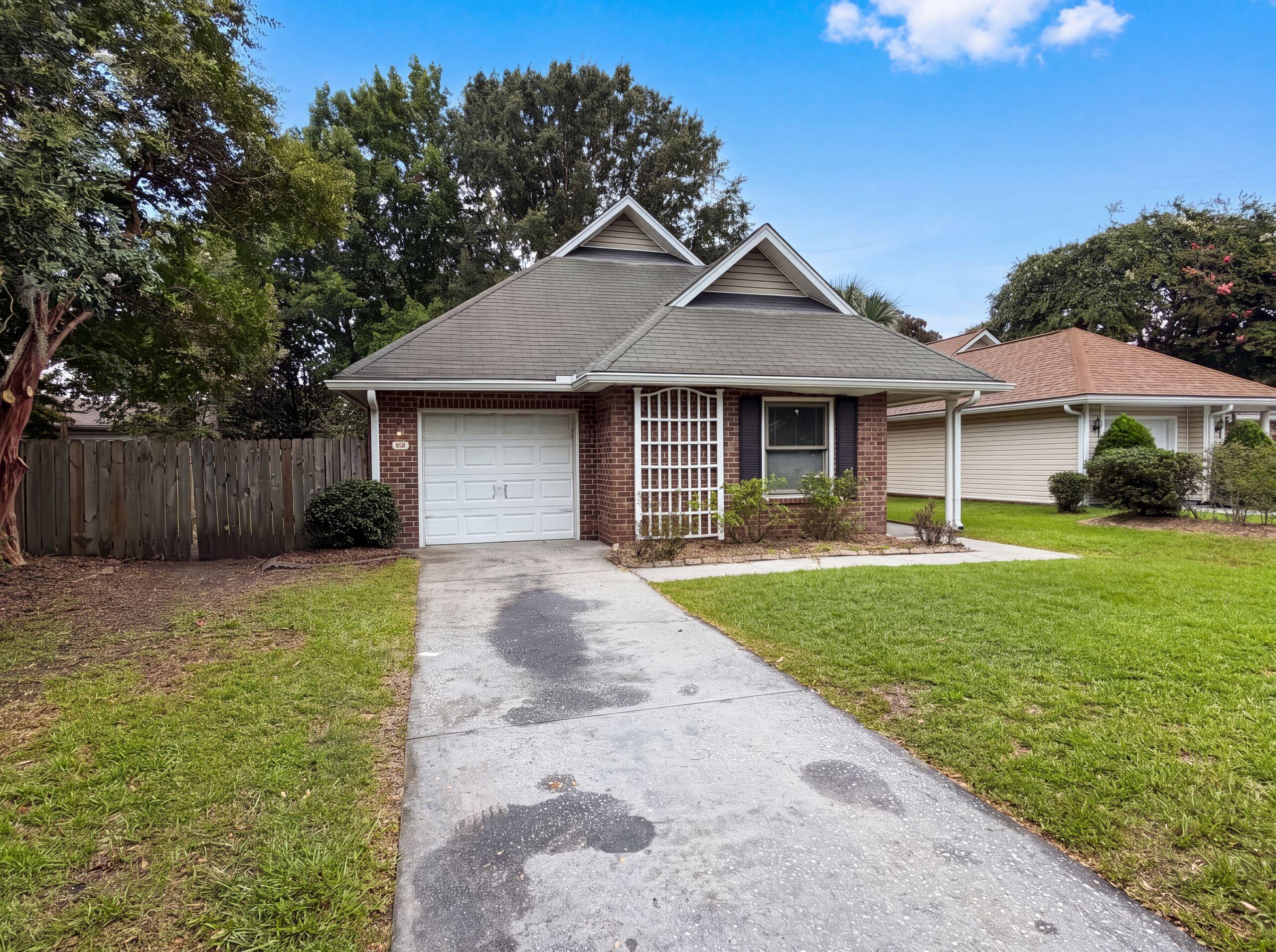 68 Arbor Trace — photo