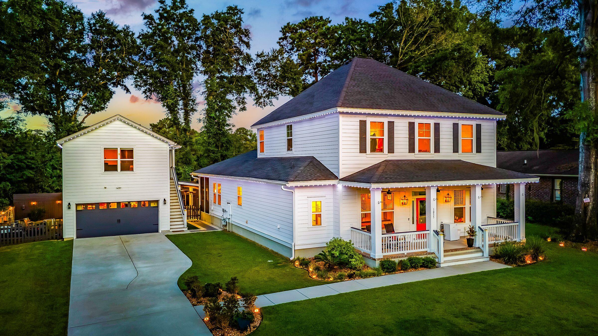 1055 Stonehenge Drive — photo