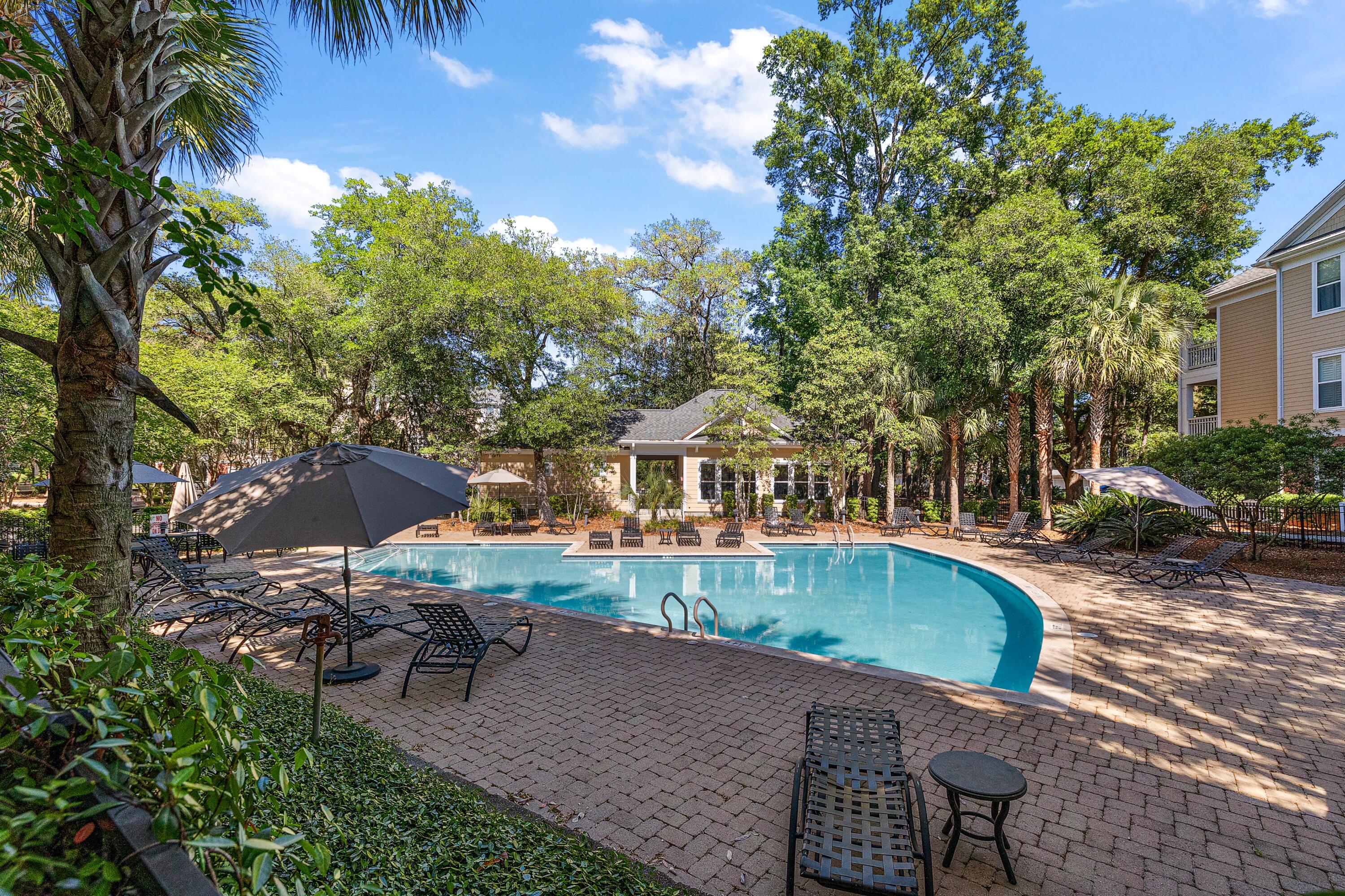 500 Bucksley Lane Unit 301 — photo