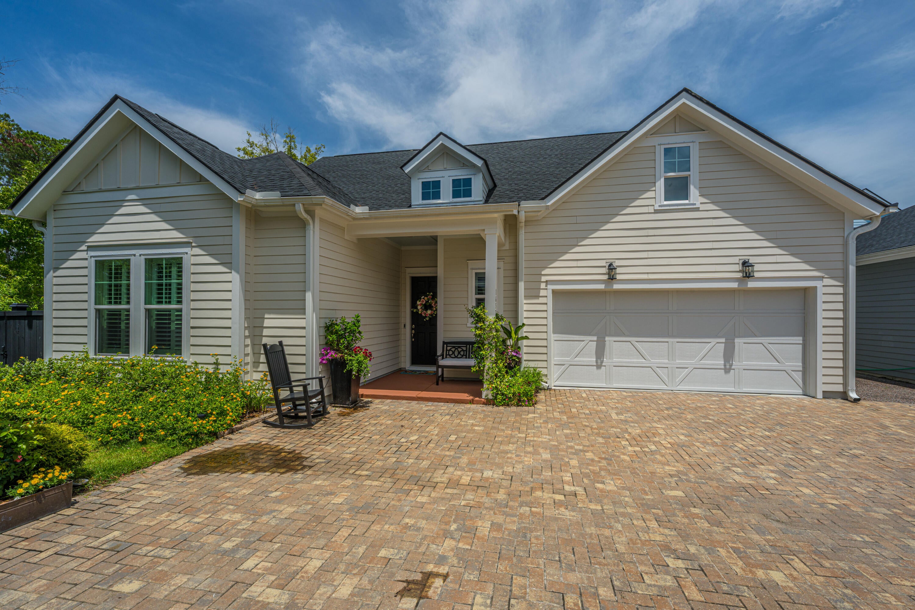 1657 Adventure Crossing Unit 118 — photo