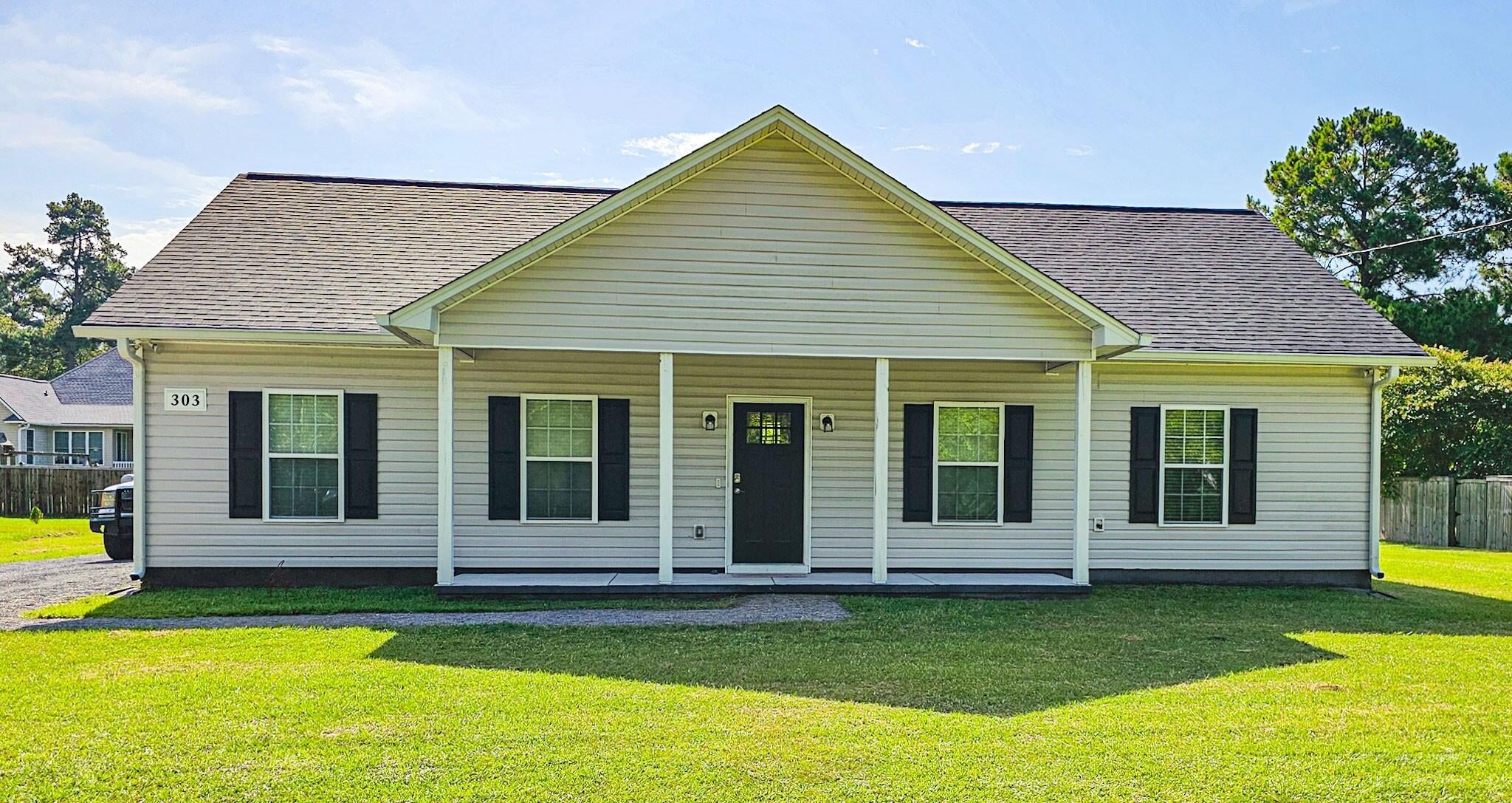 303 David Street — photo