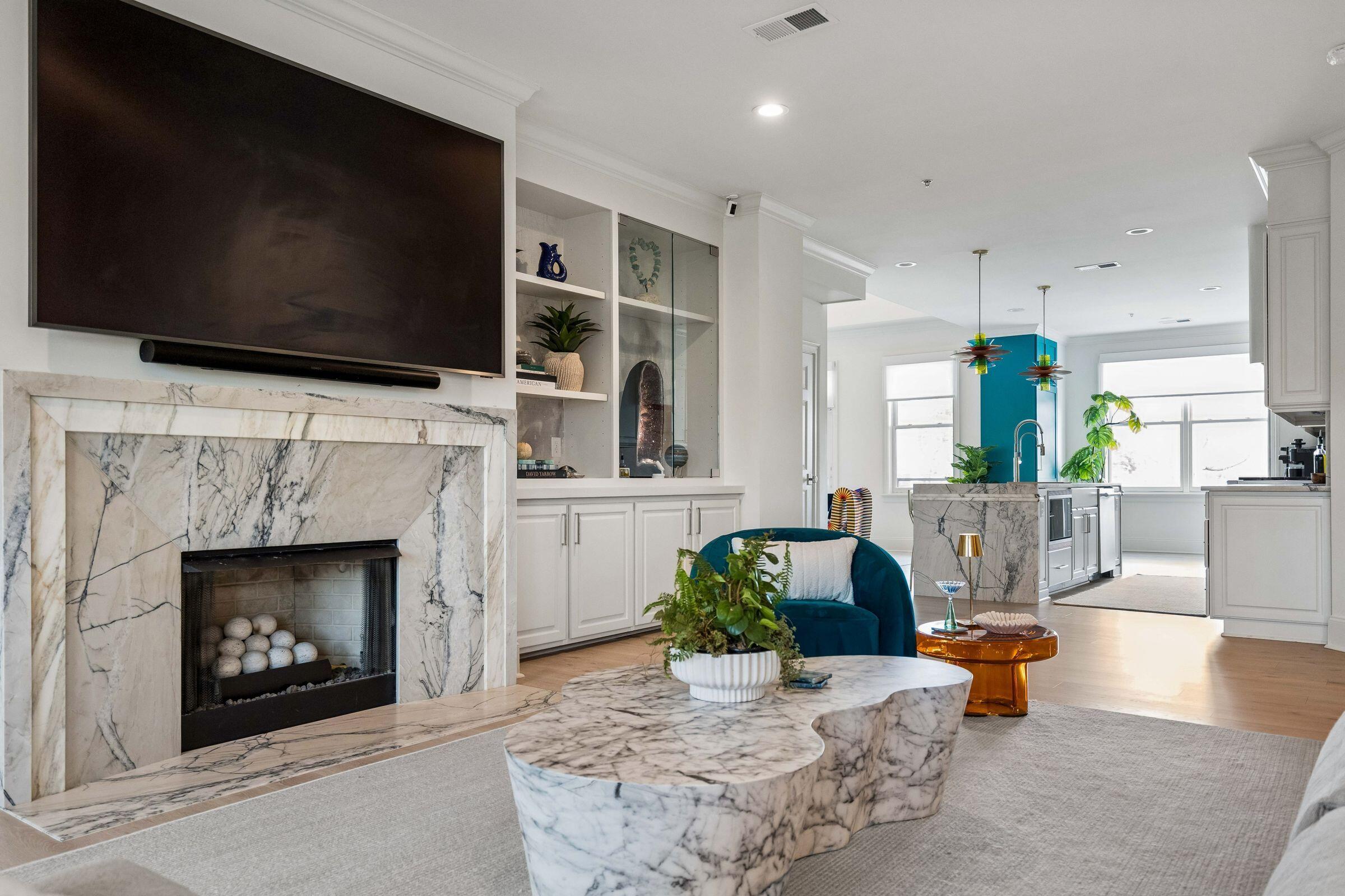 245 Seven Farms Drive Apt 330 — photo