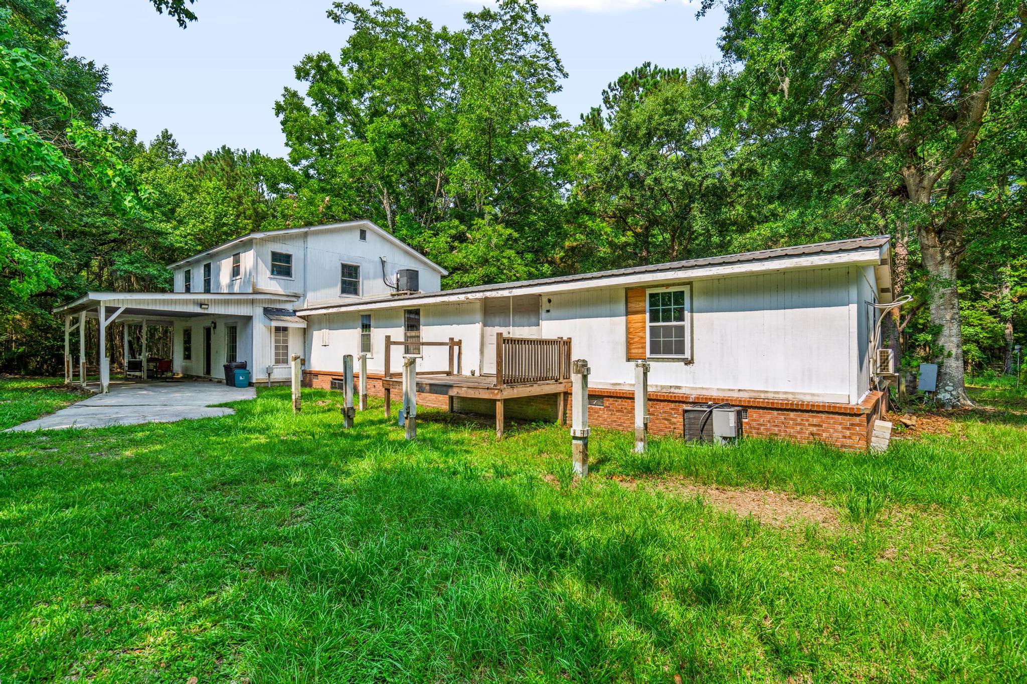 7693 White Point Road — photo