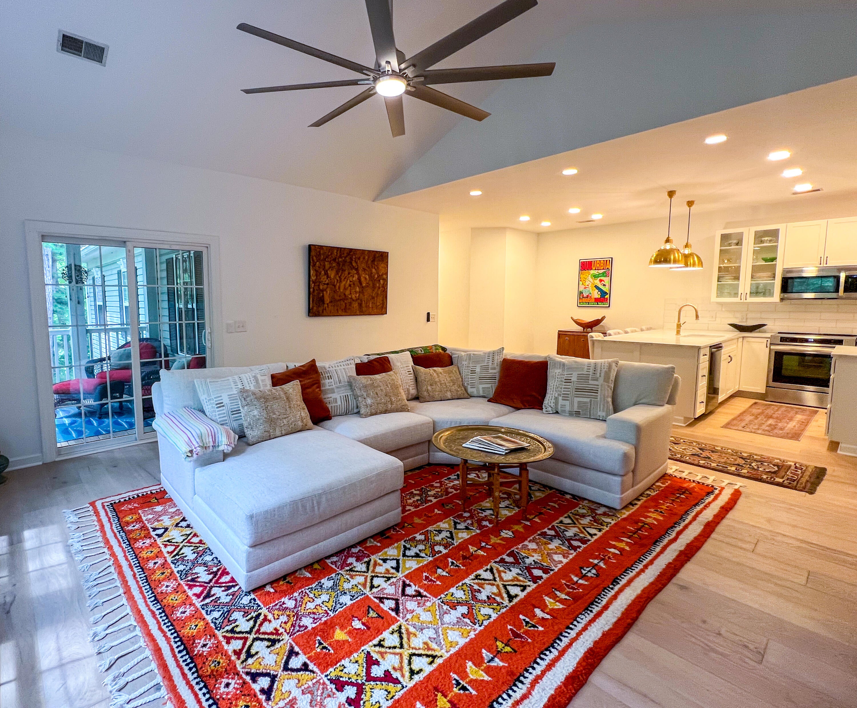 408 S Elgin Court — photo