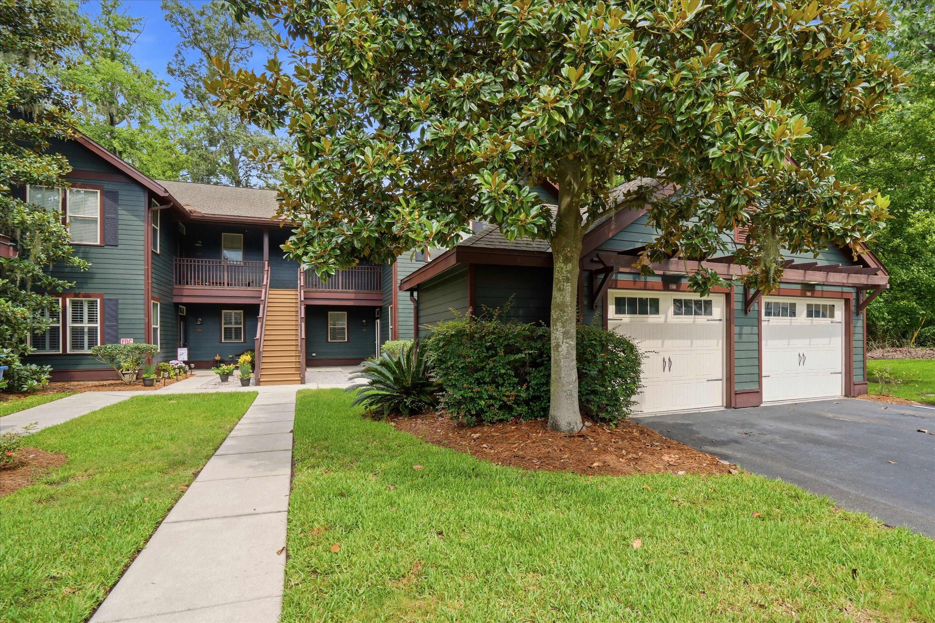 5561 Colonial Chatsworth Circle — photo