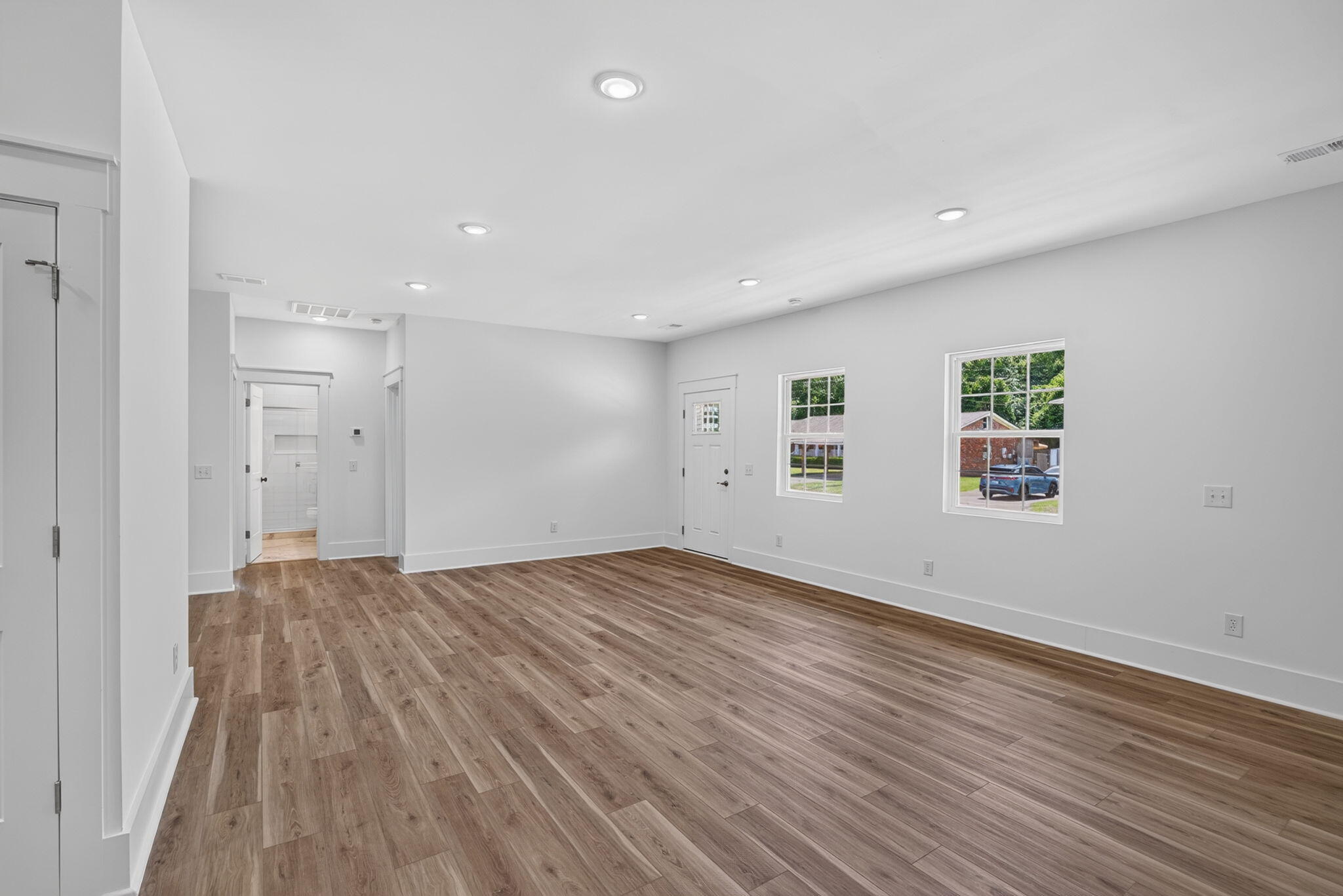 6032 Rembert Drive, Hanahan, SC 29410 — photo 2
