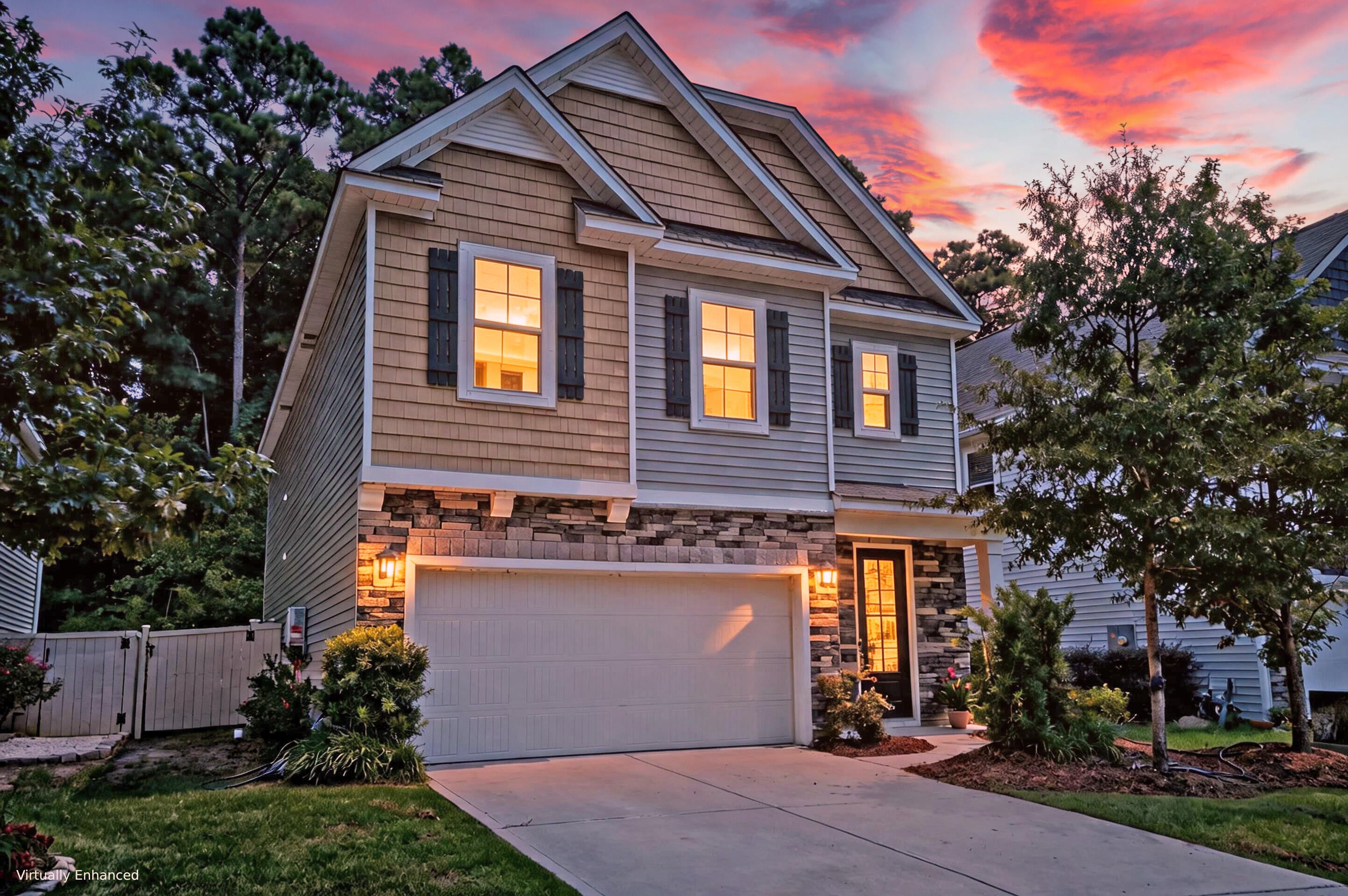 3798 Sawmill Court — photo