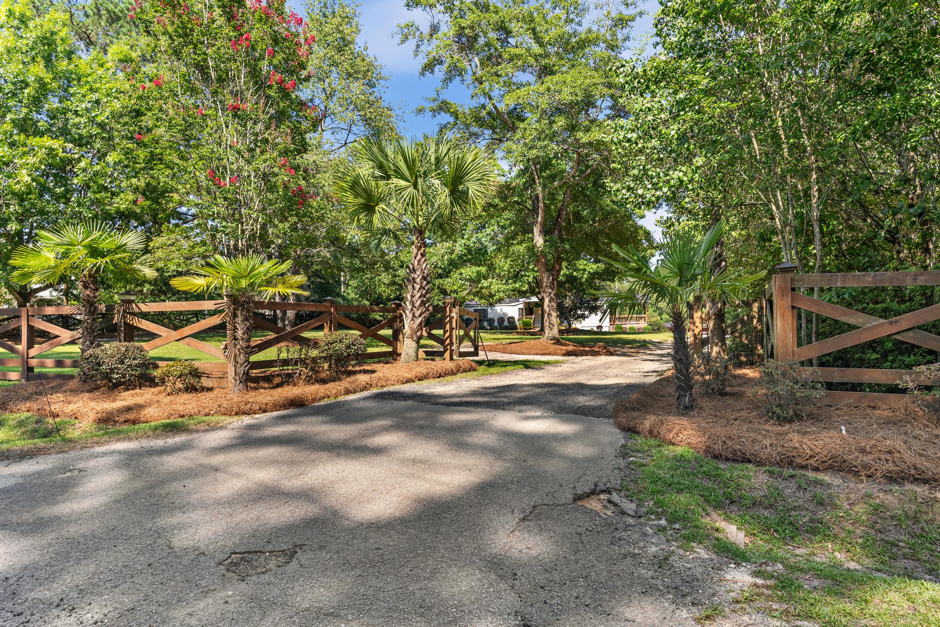 353 Sweetwater Road — photo