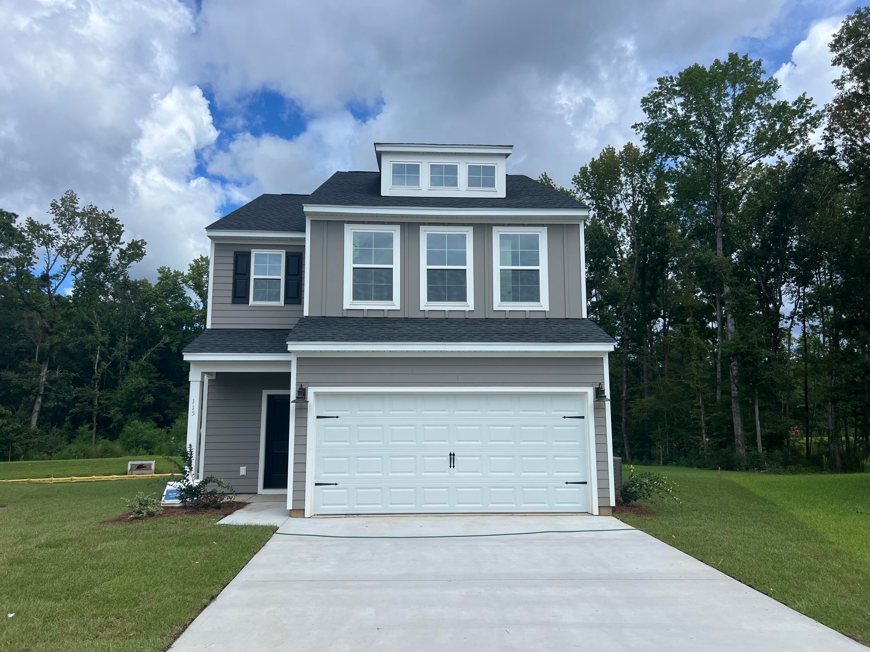 115 Old Creek Court — photo