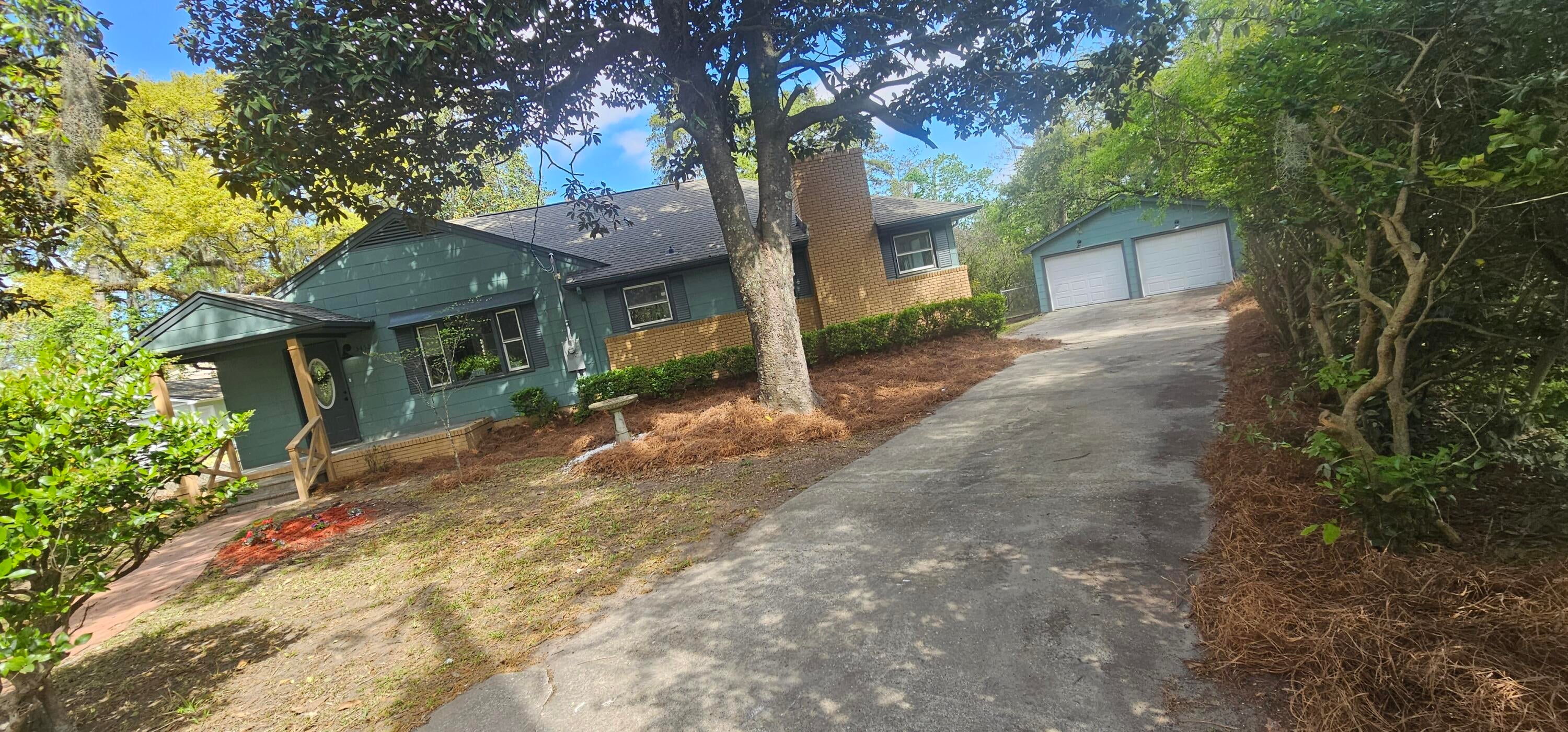 5452 E Lakeland Drive — photo