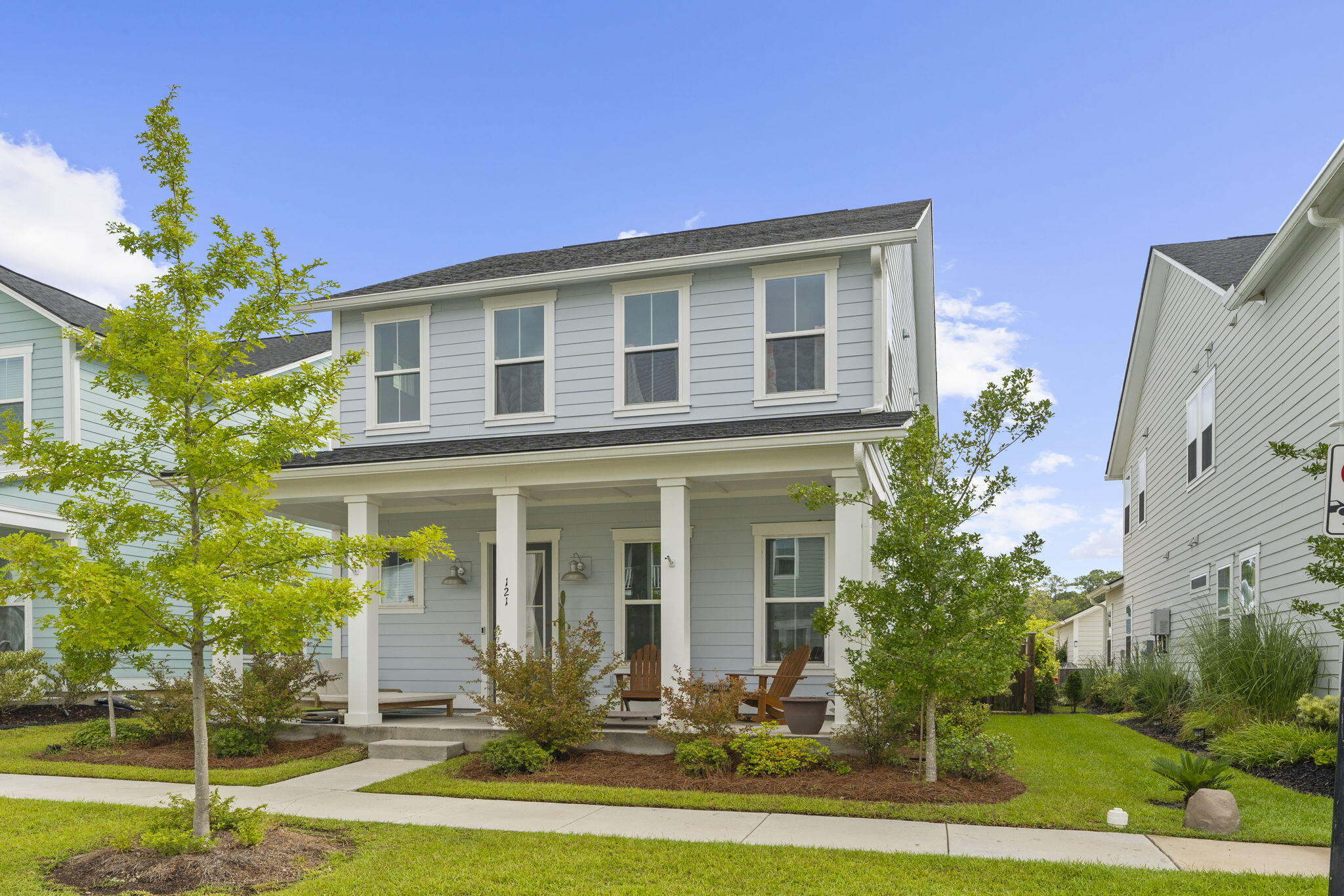 121 Dixie Iris Way — photo