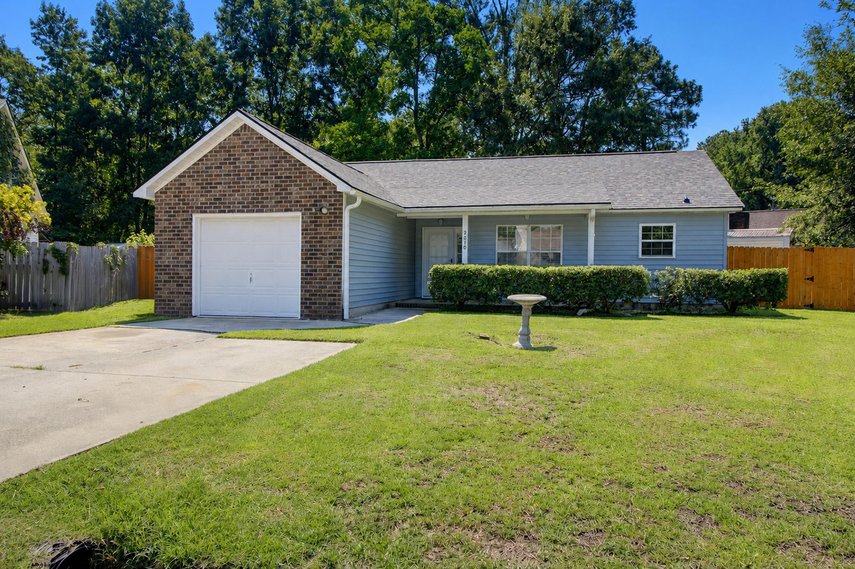 9010 Blitzen Court — photo