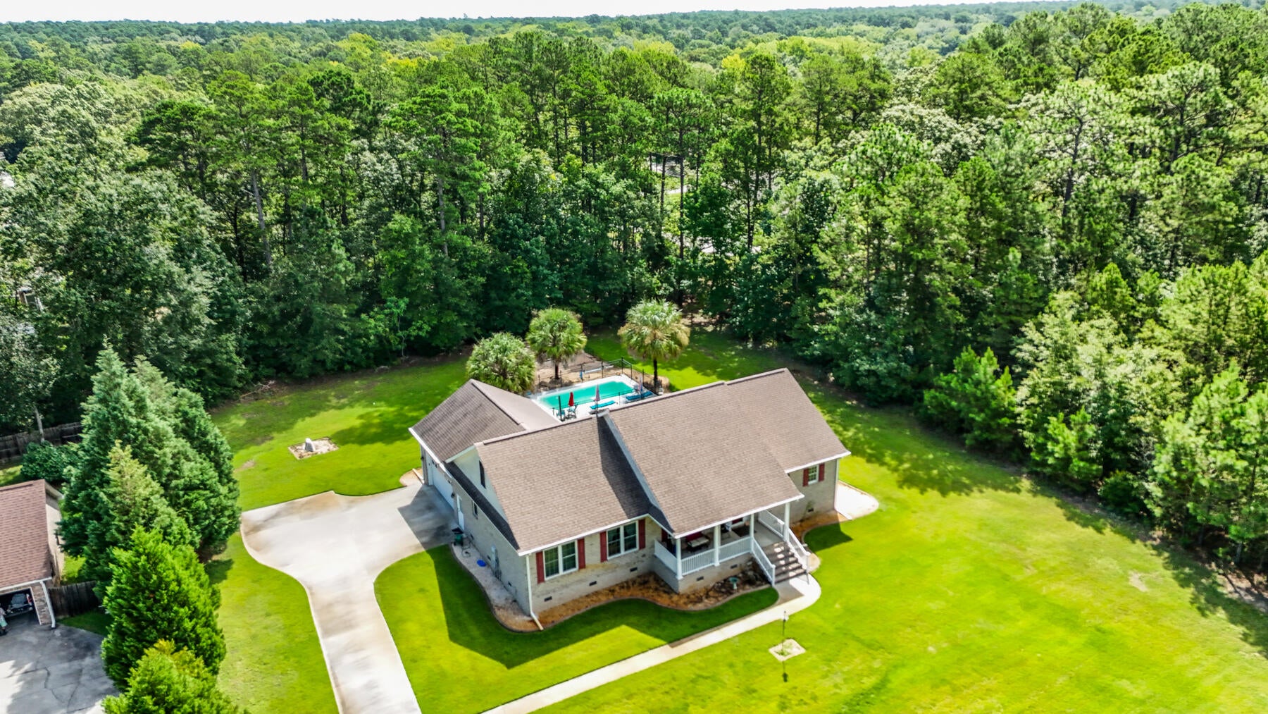 151 Poplar Creek Drive — photo