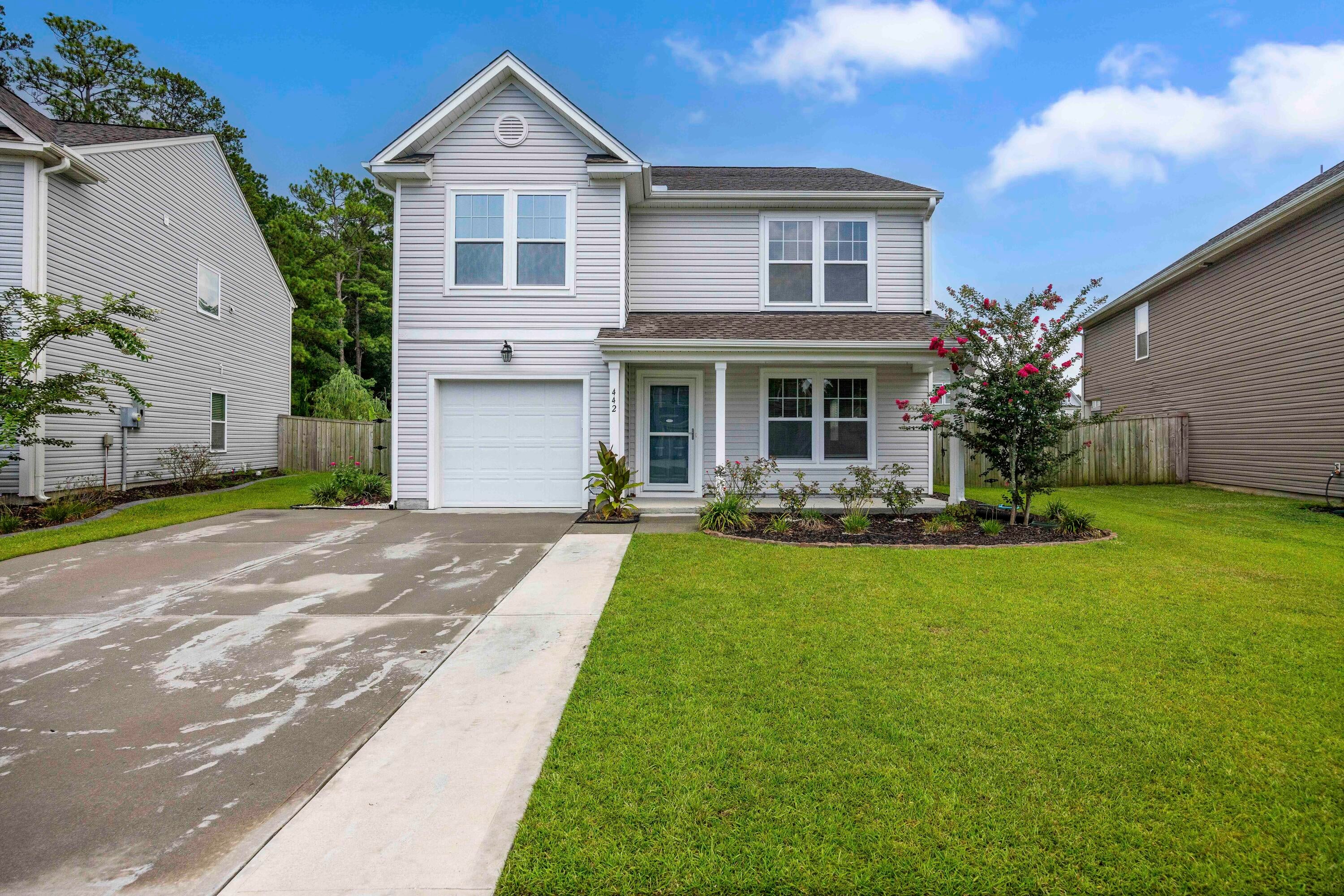 442 Thoroughbred Drive — photo