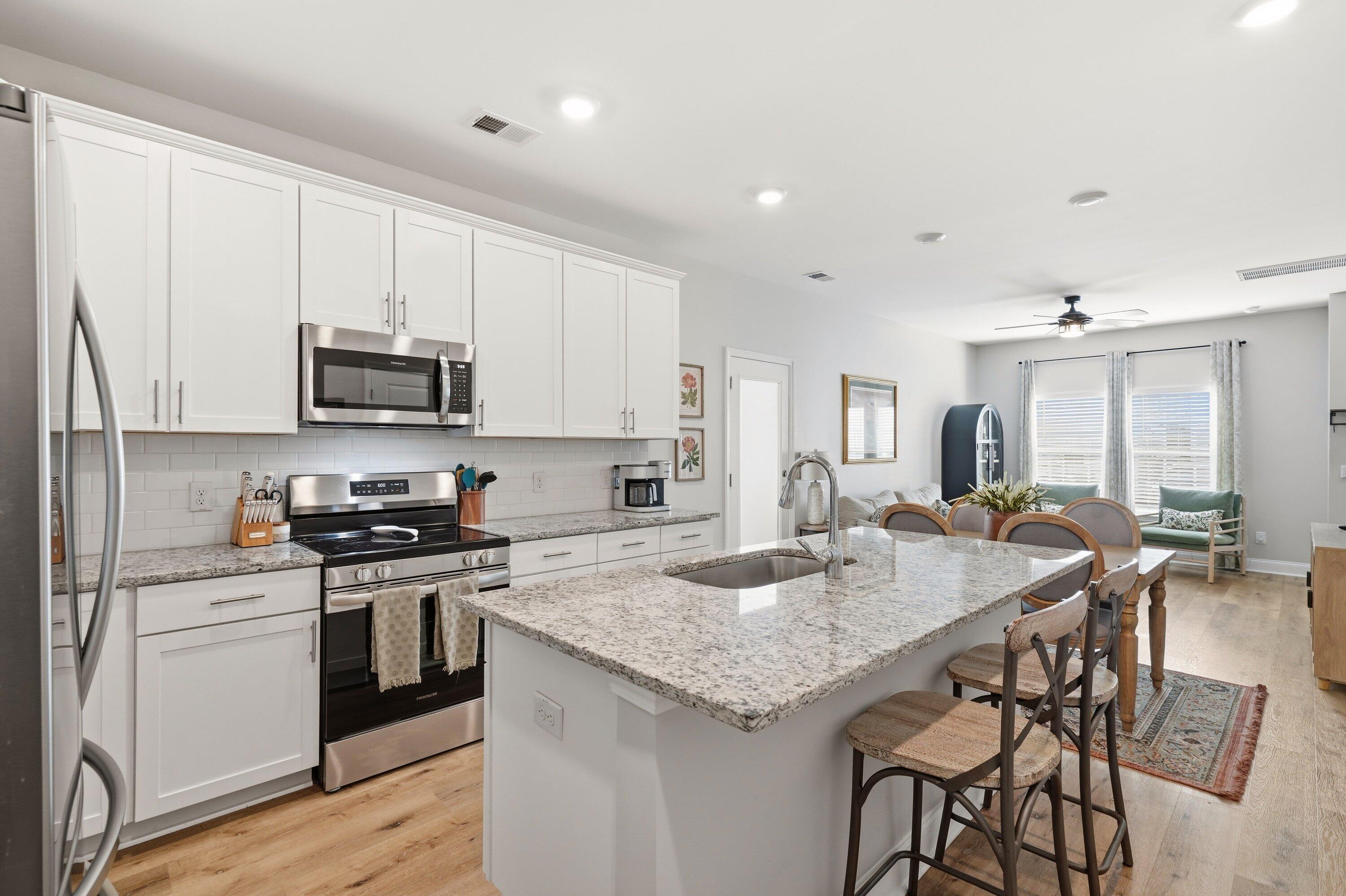 1604 Twin Rivers Drive, Wando, SC 29492 — photo 2