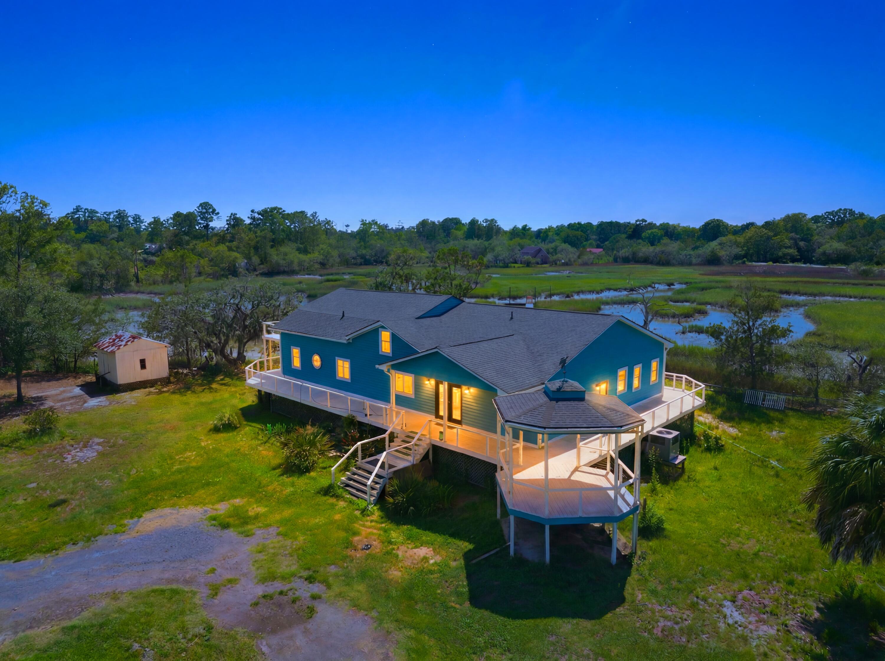 7305 Toogoodoo Road — photo
