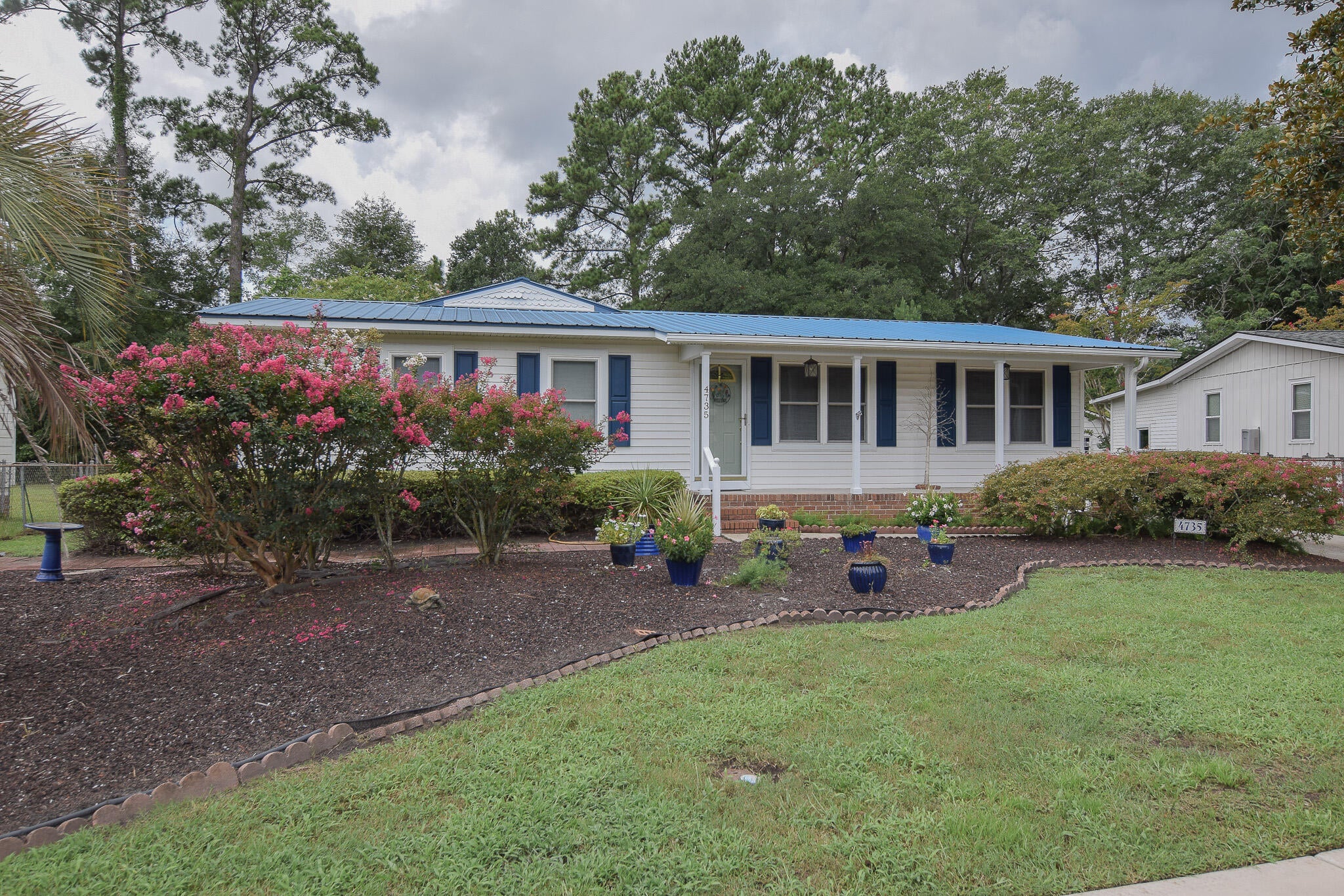 4735 Ivydale Drive — photo