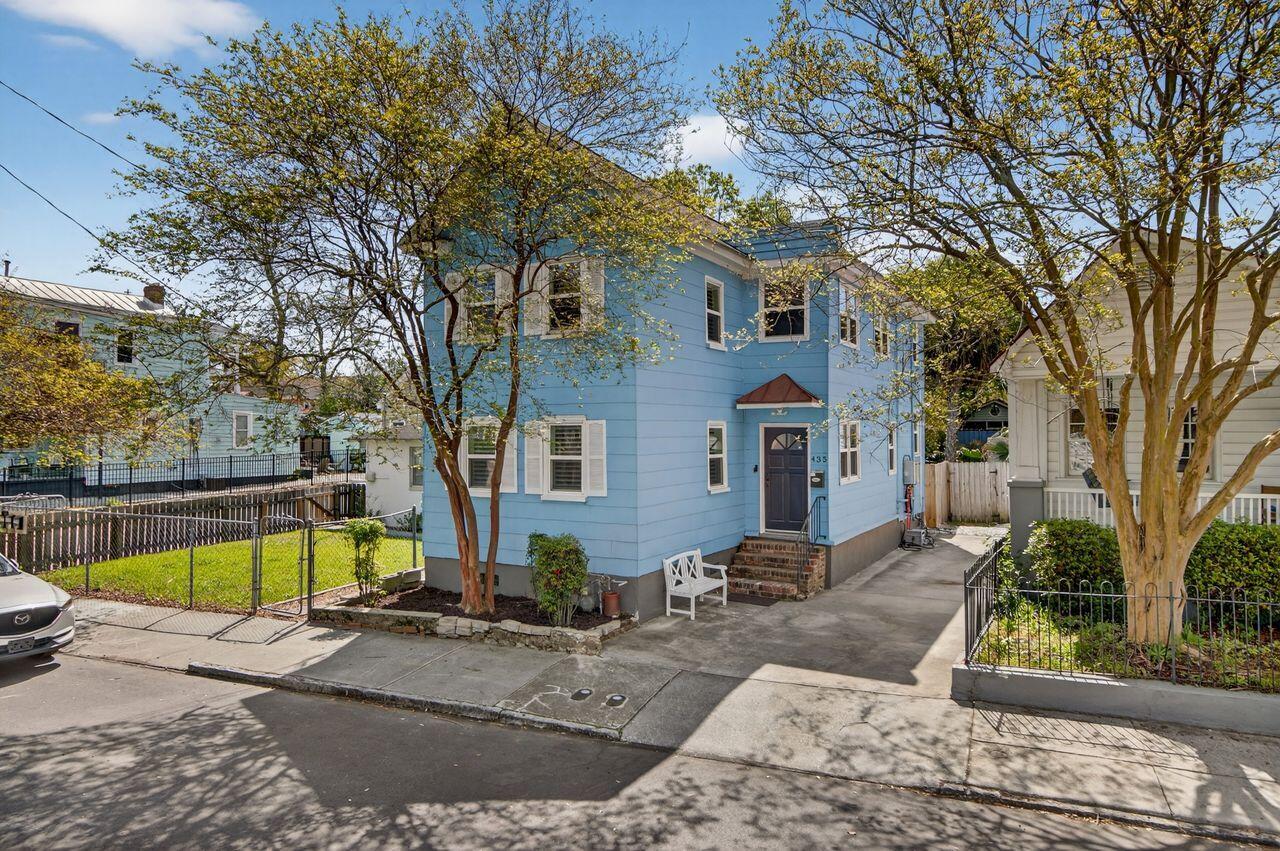 435 Race Street — photo