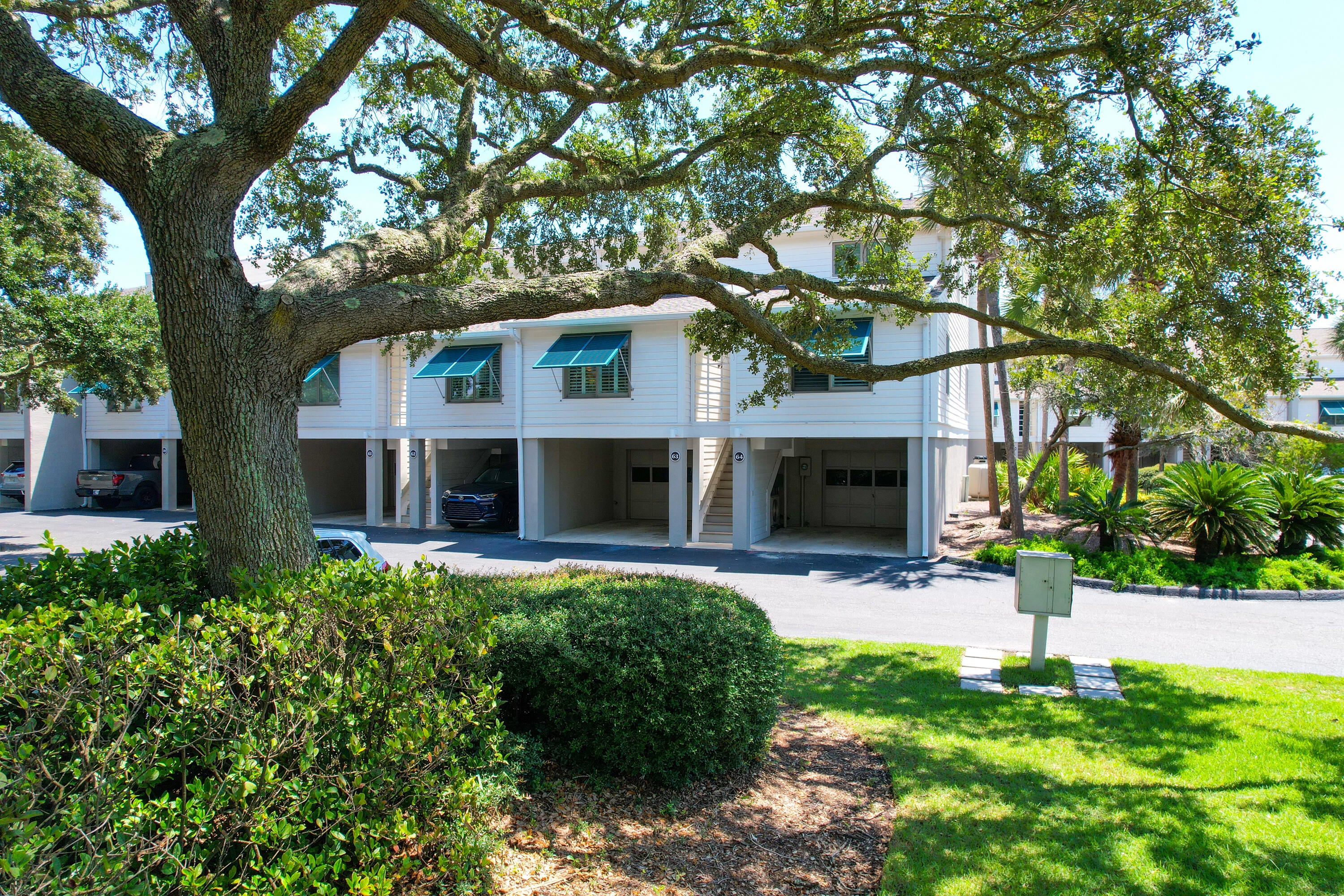 63 Beach Club Villas — photo