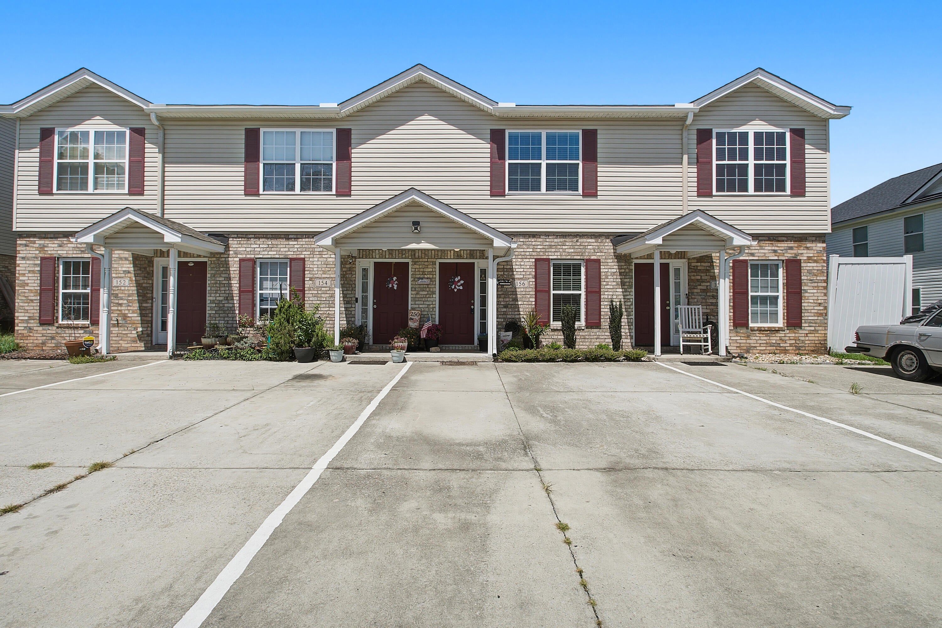 156 Pine Shadow Drive — photo