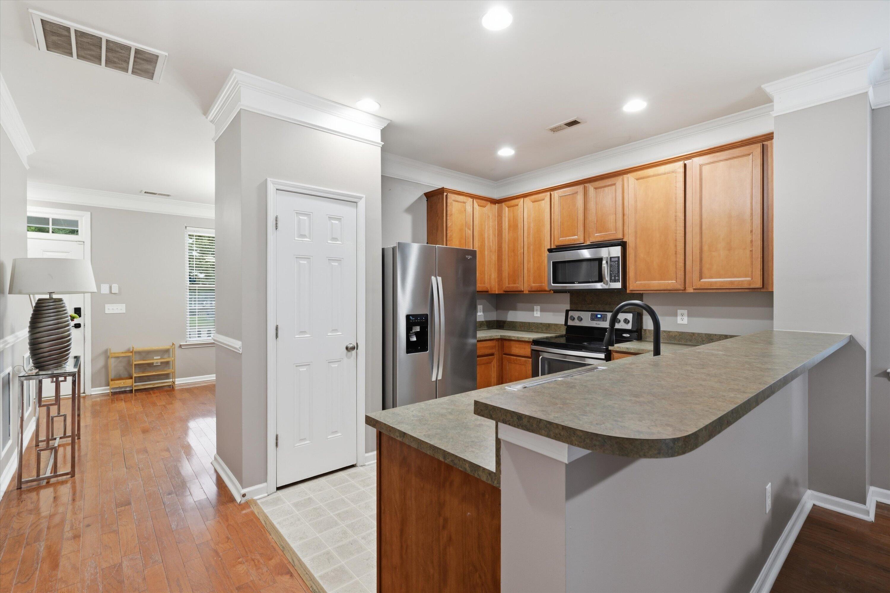 222 Oglethorpe Circle, Moncks Corner, SC 29461 — photo 2