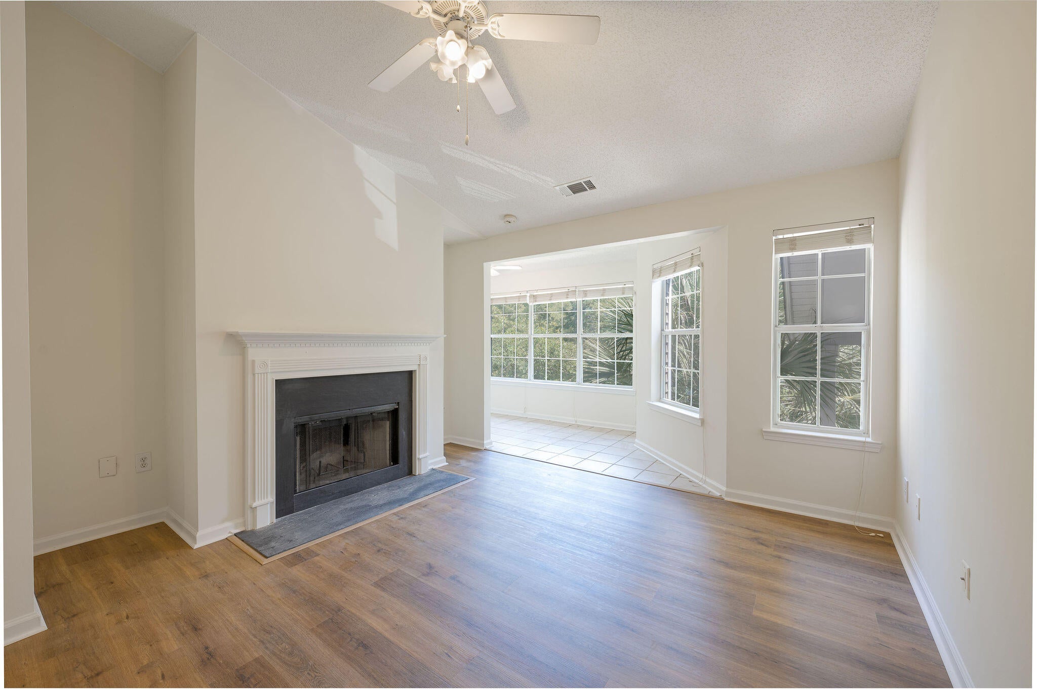 188 Midland Parkway Apt 424 — photo
