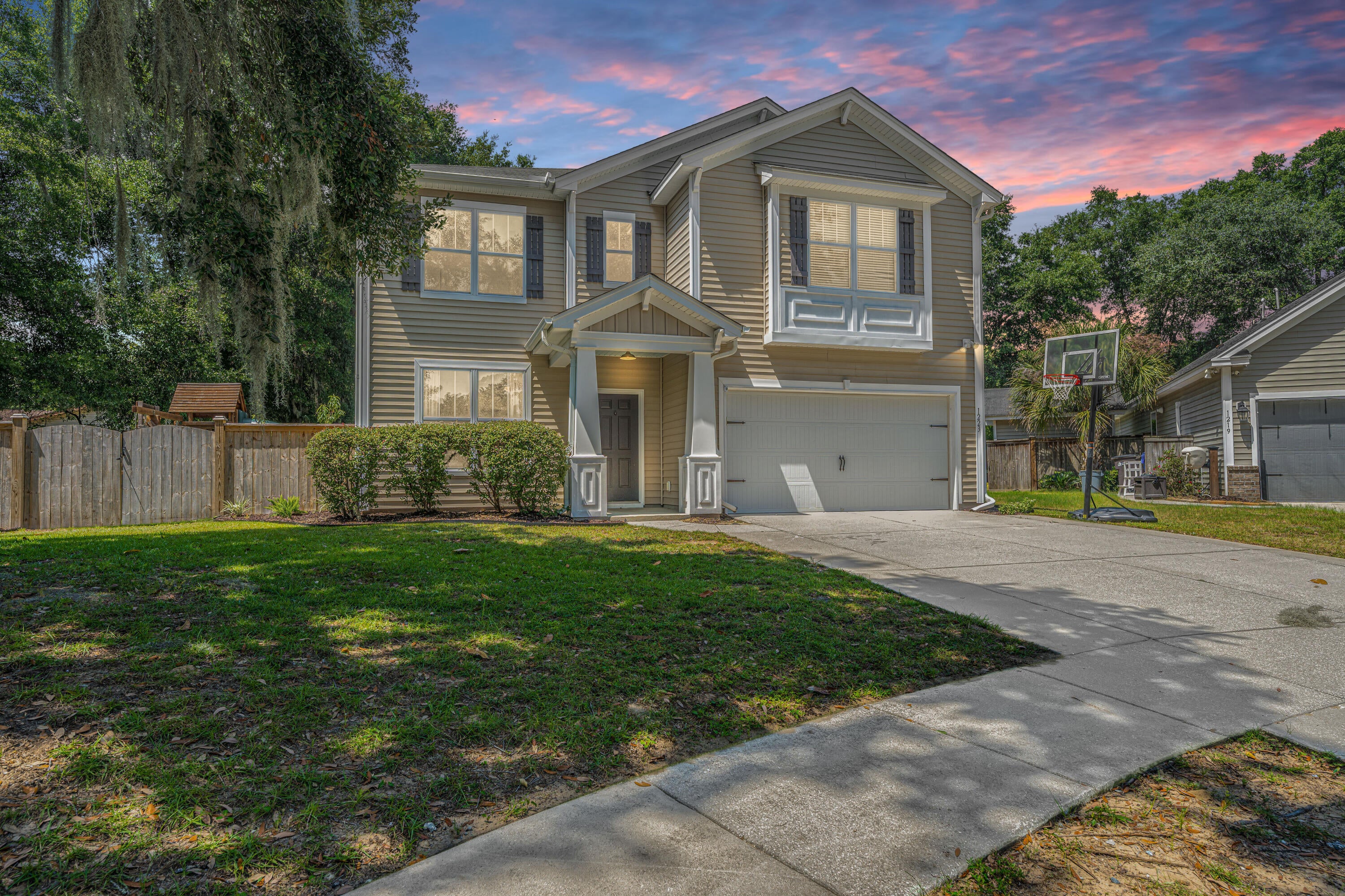 1223 Beck Drive — photo