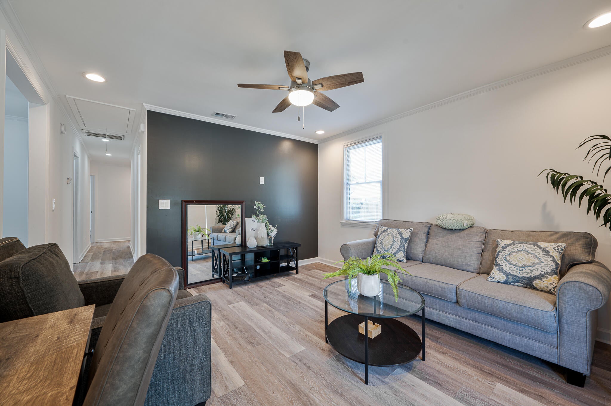 2101 Atlas Street — photo
