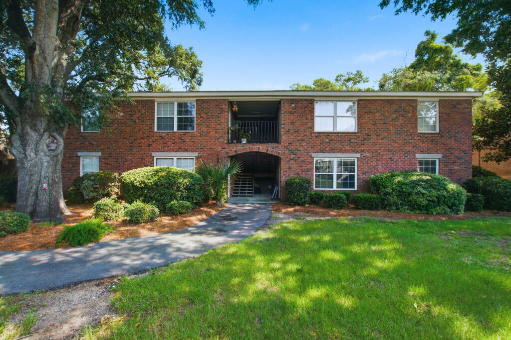 1240 Fairmont Avenue Apt 10 — photo