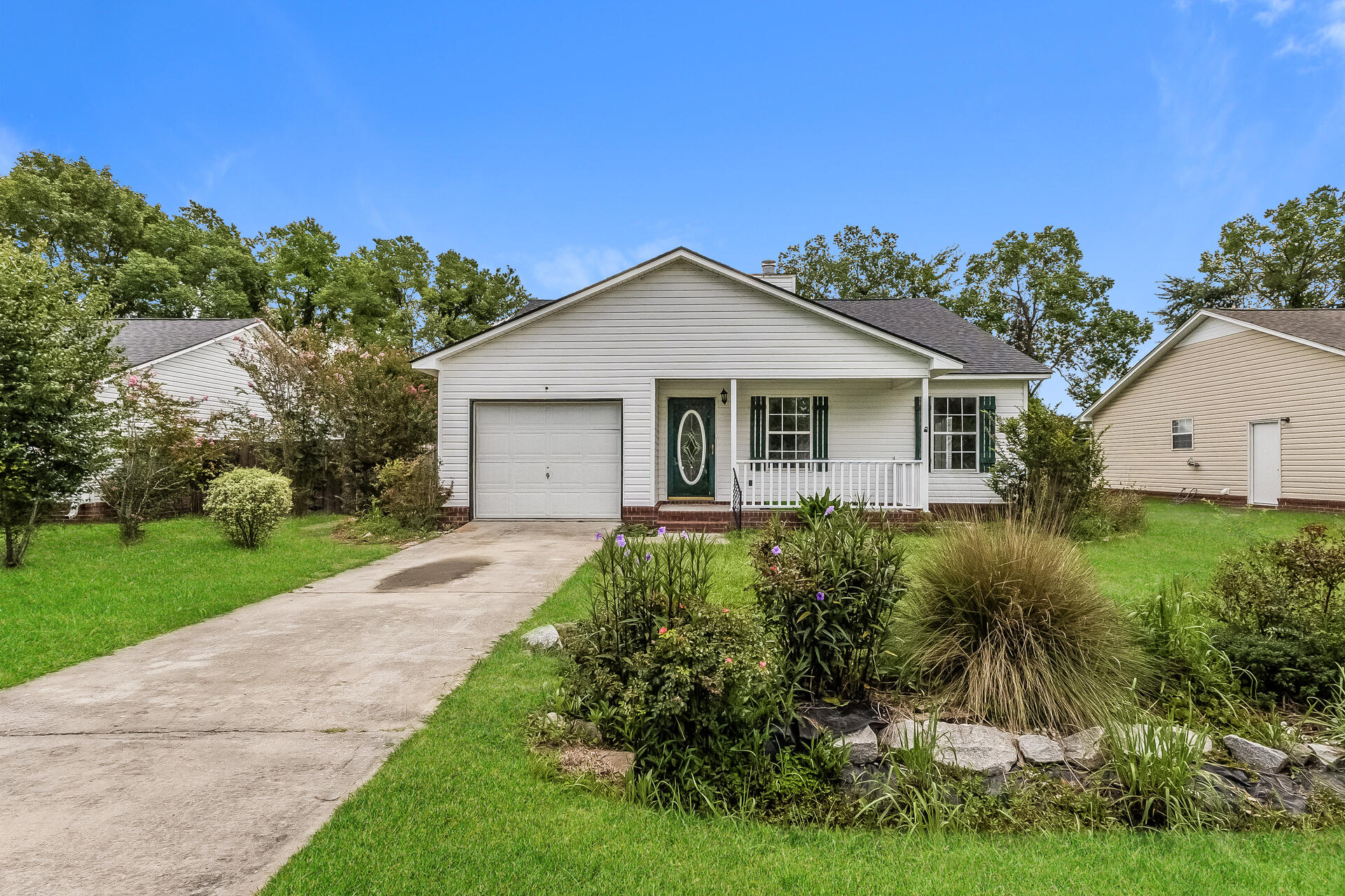 1305 Aubry Drive — photo