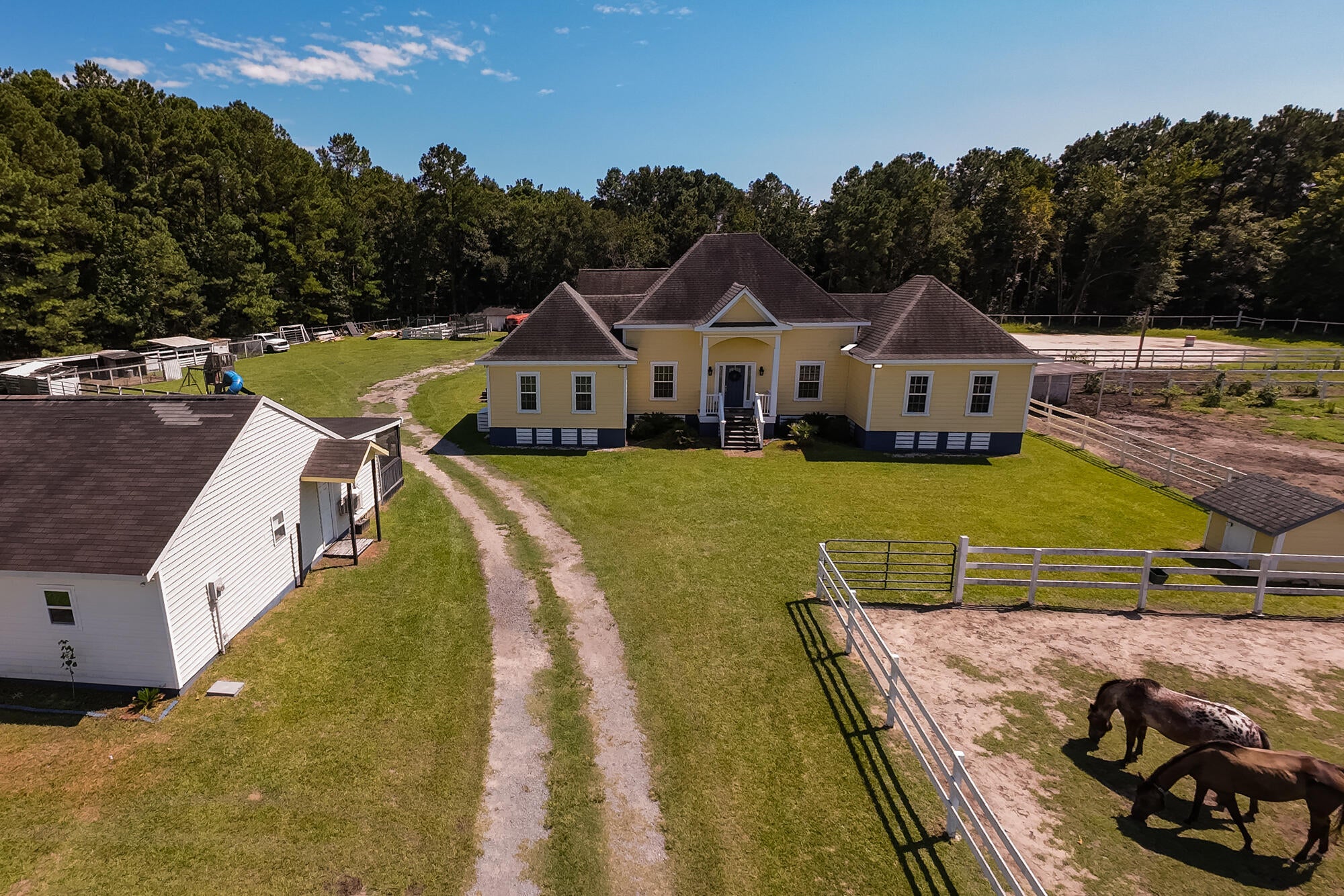 237 Braden Run Road — photo