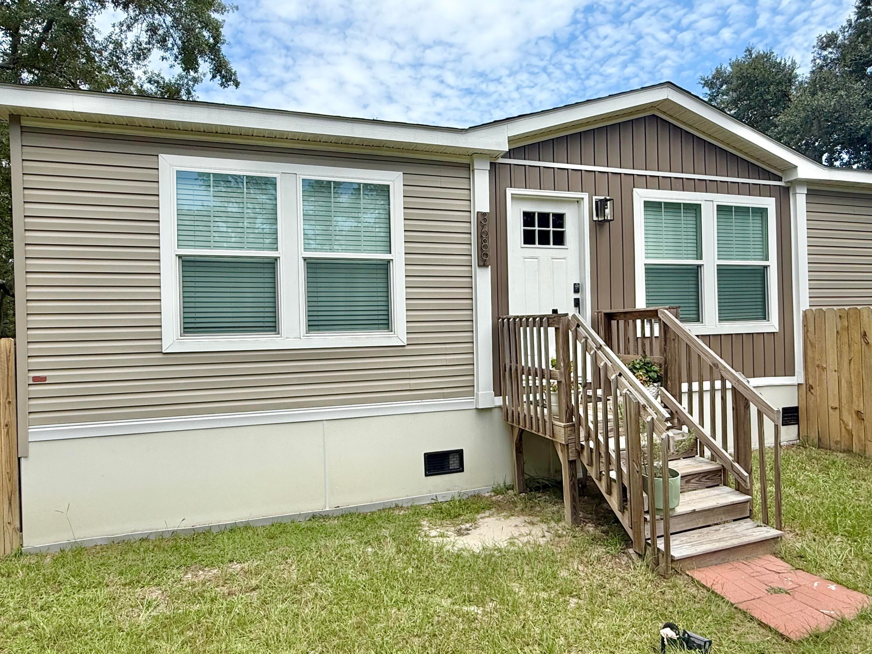 3689 Mary Ann Point Rd — photo
