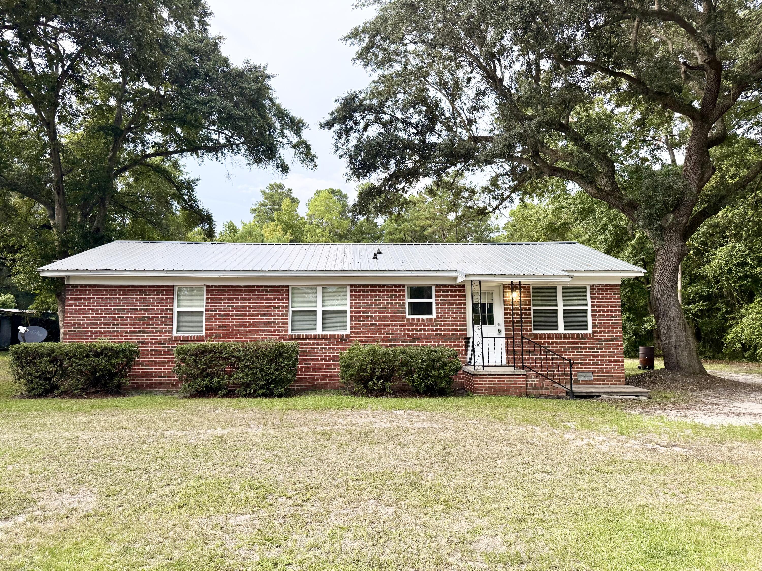 17489 Augusta Highway — photo