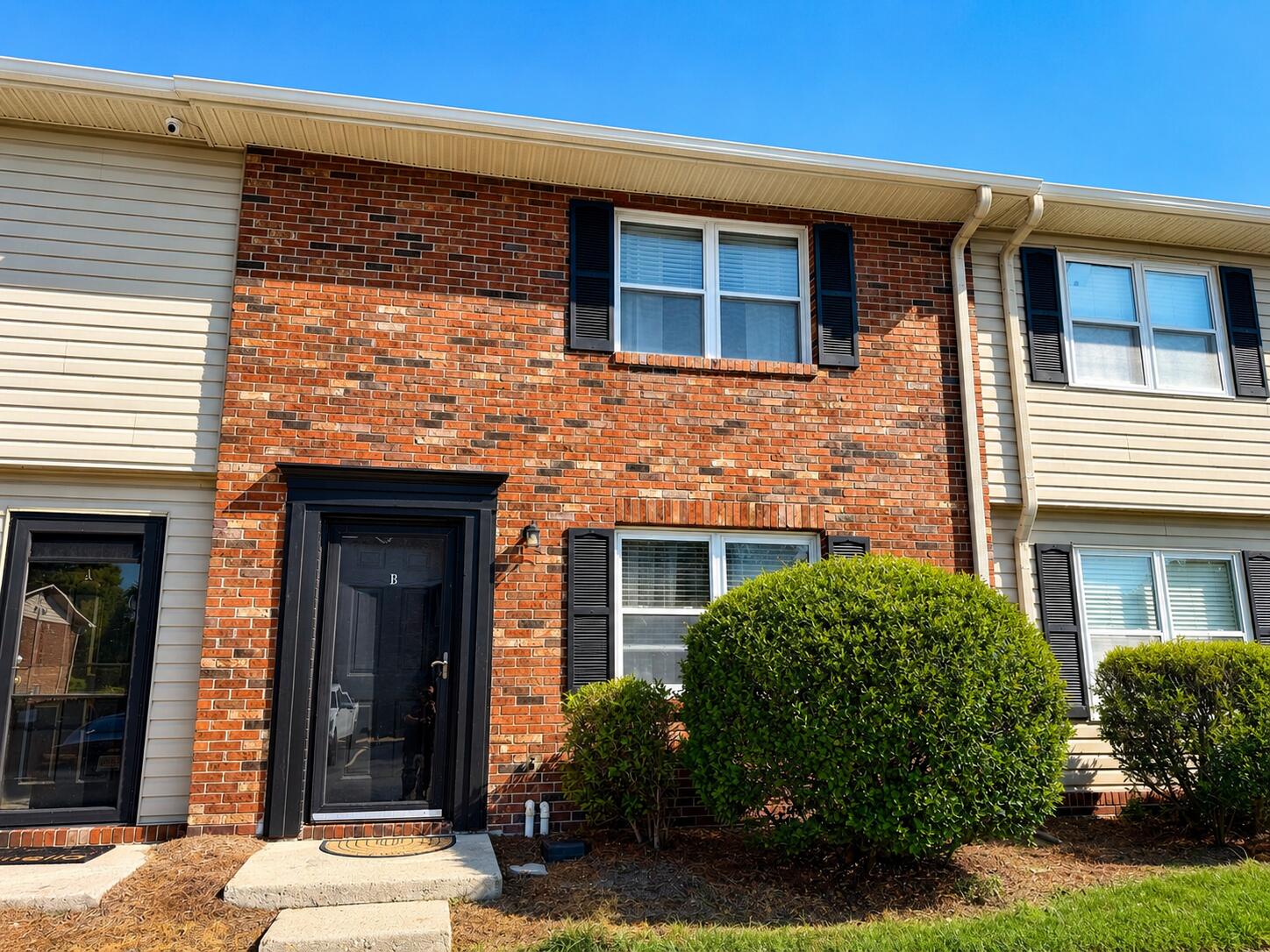 415 Parkdale Drive 6B — photo