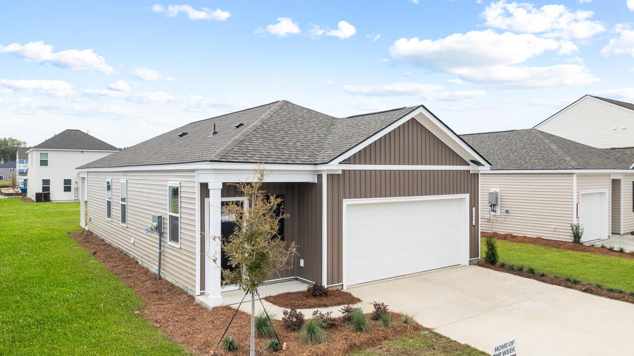 209 Beebalm Lane — photo