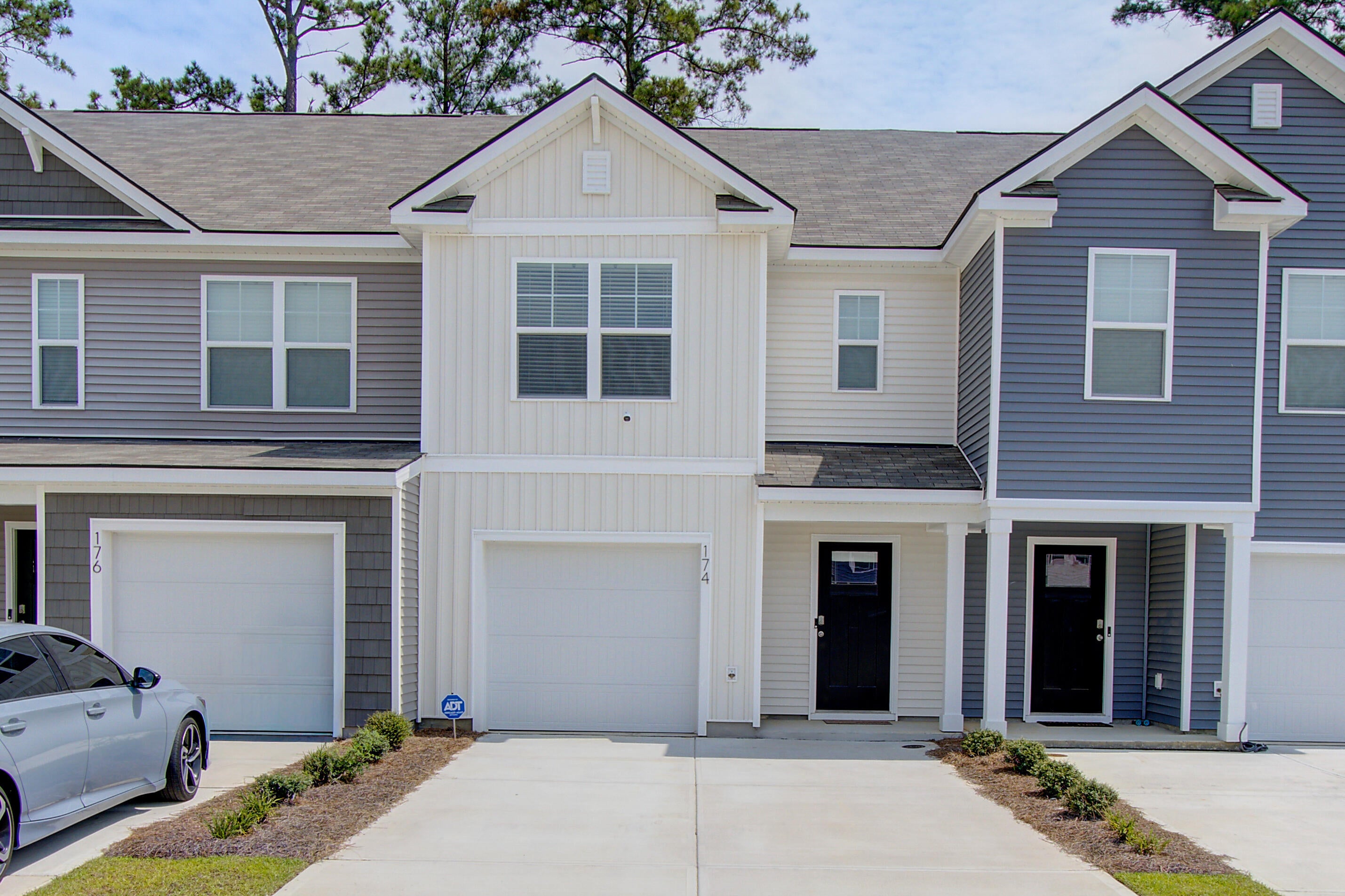 174 Haventree Court — photo