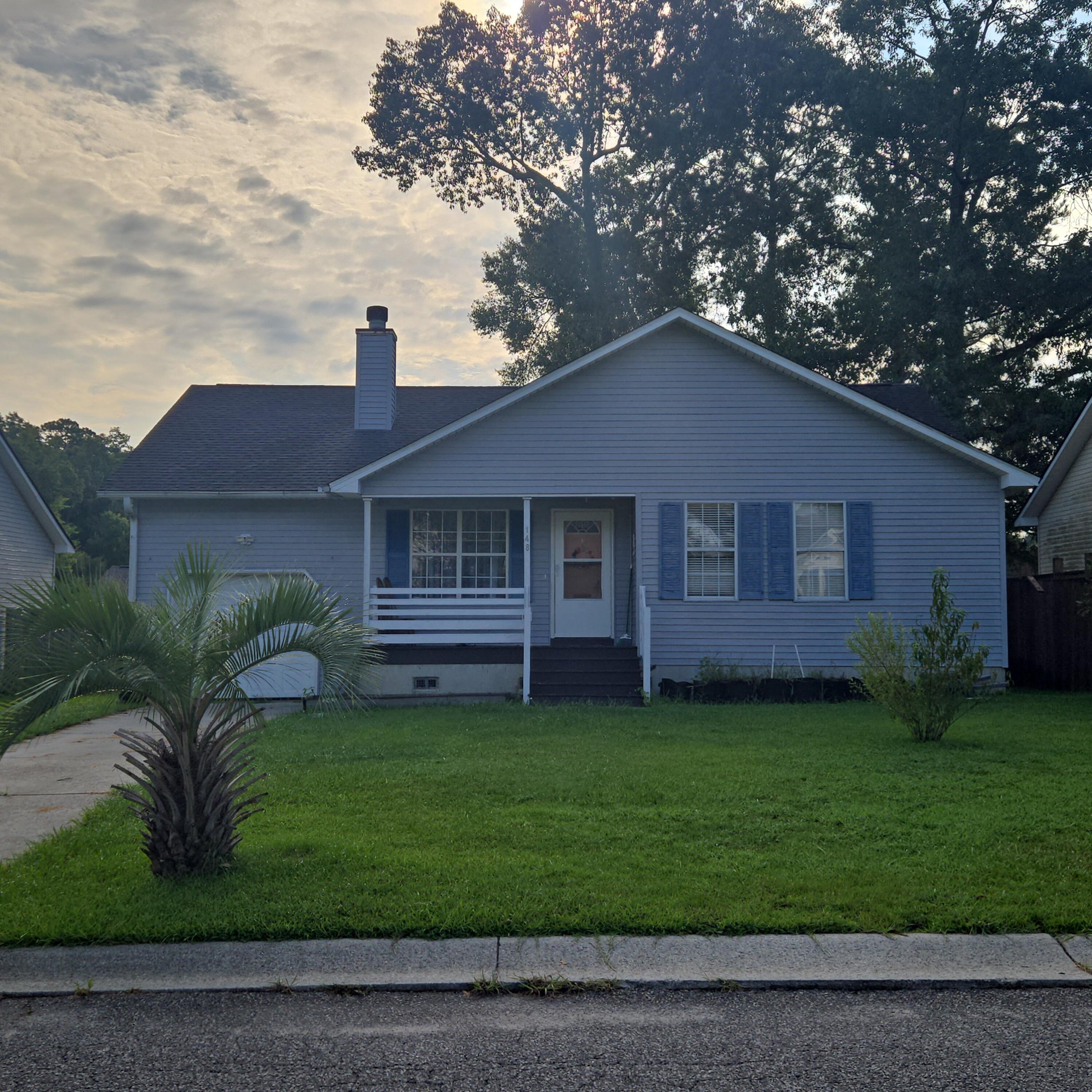 148 Evergreen Magnolia Avenue — photo