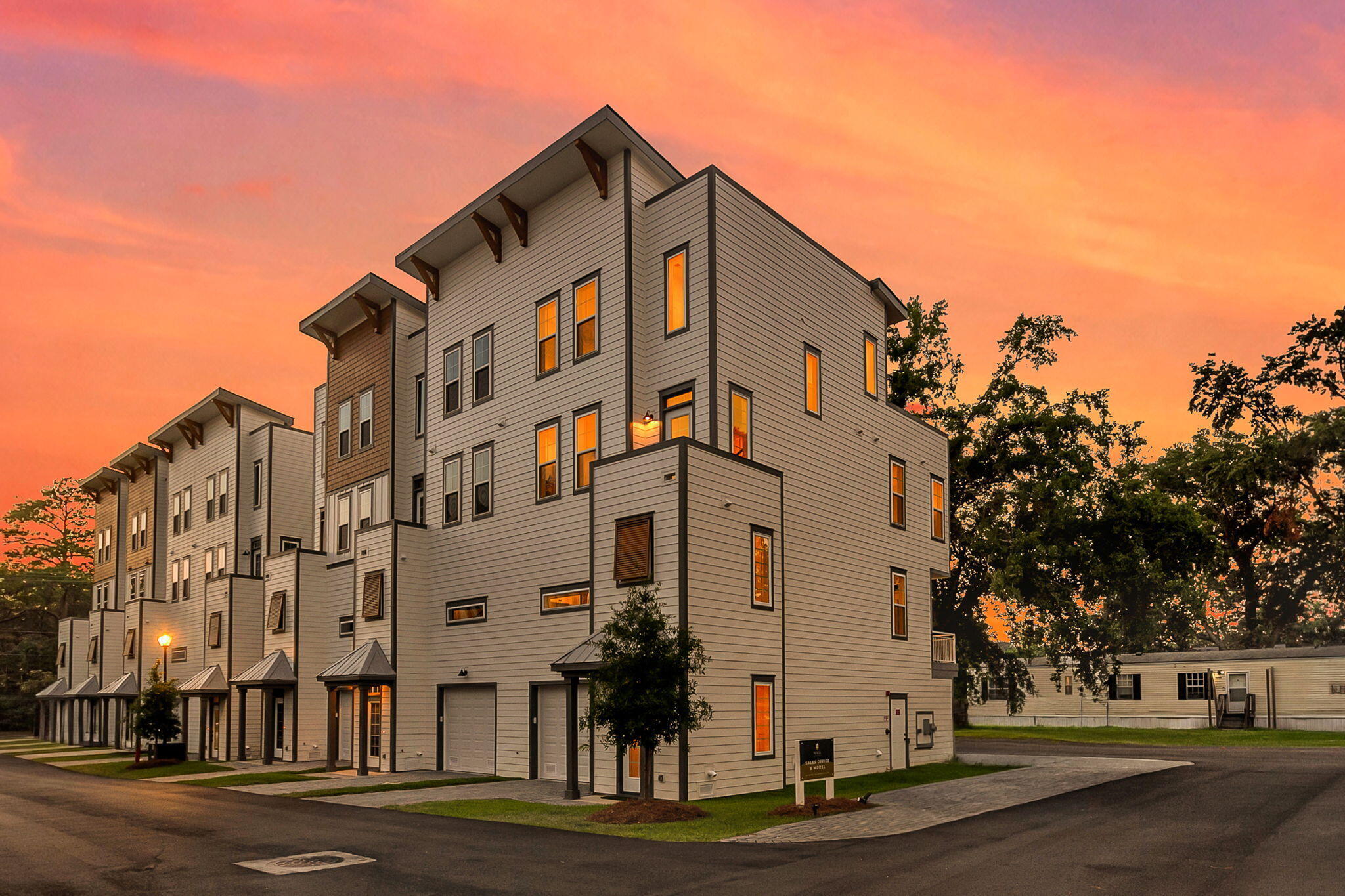 1150 Valdosta Street Unit 603 — photo
