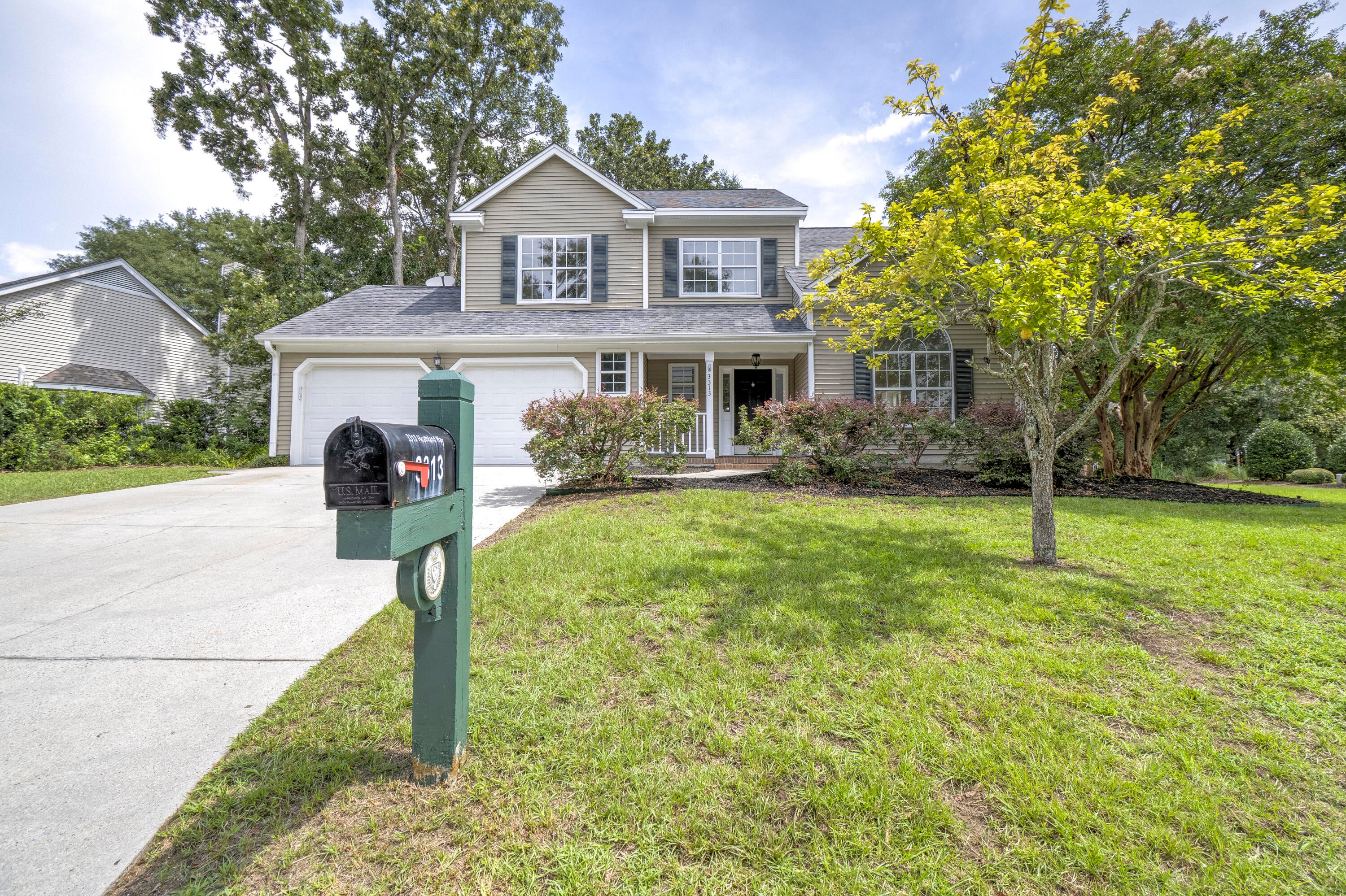 3313 Heathland Way — photo