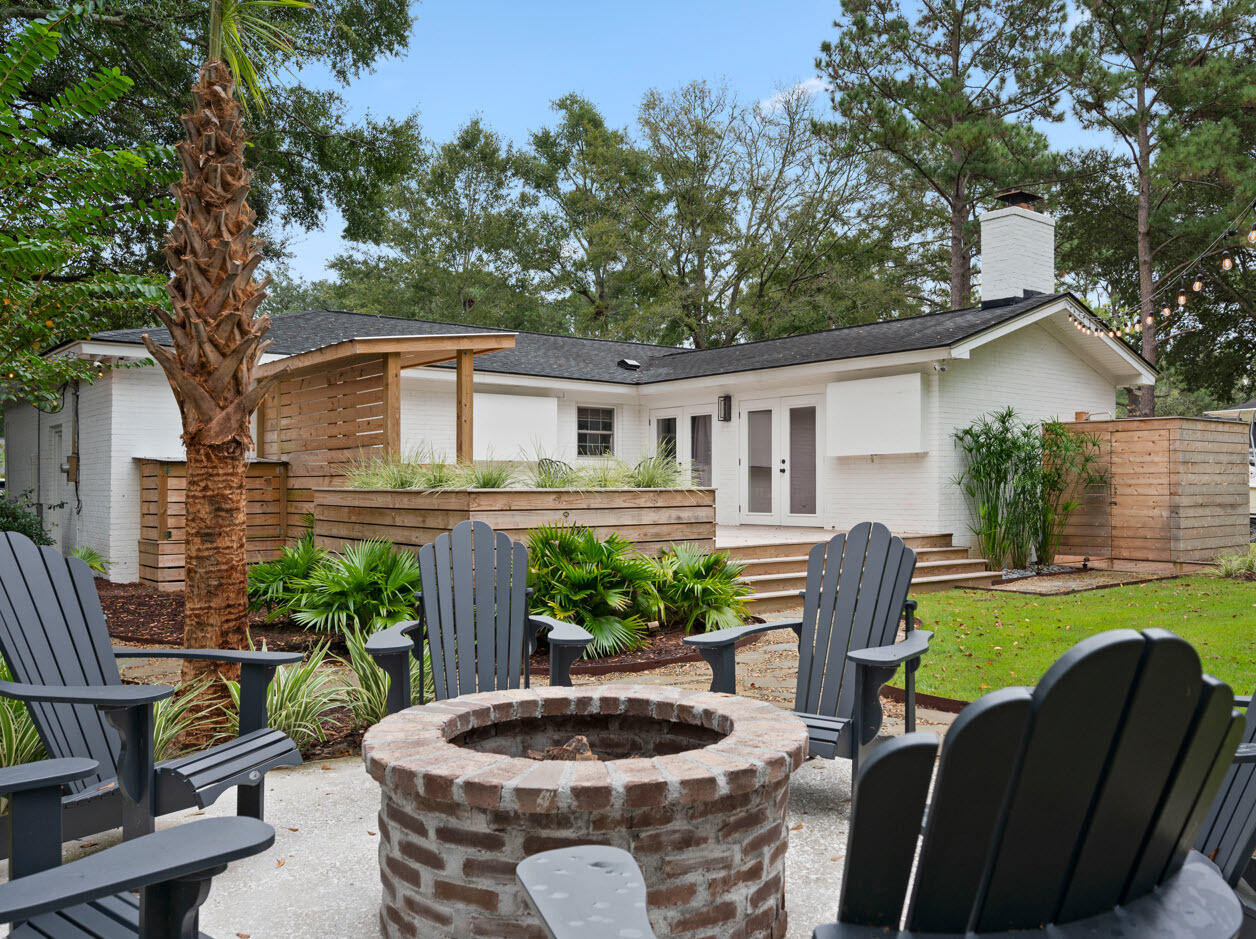 940 Cliffwood Drive — photo