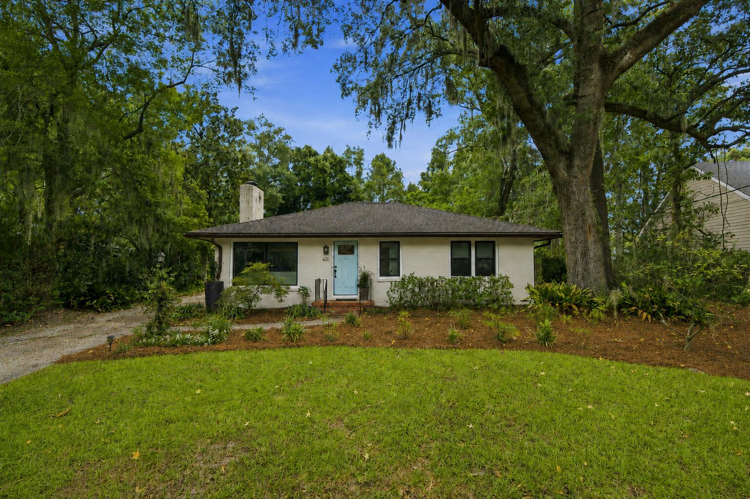 630 W Oak Forest Drive — photo