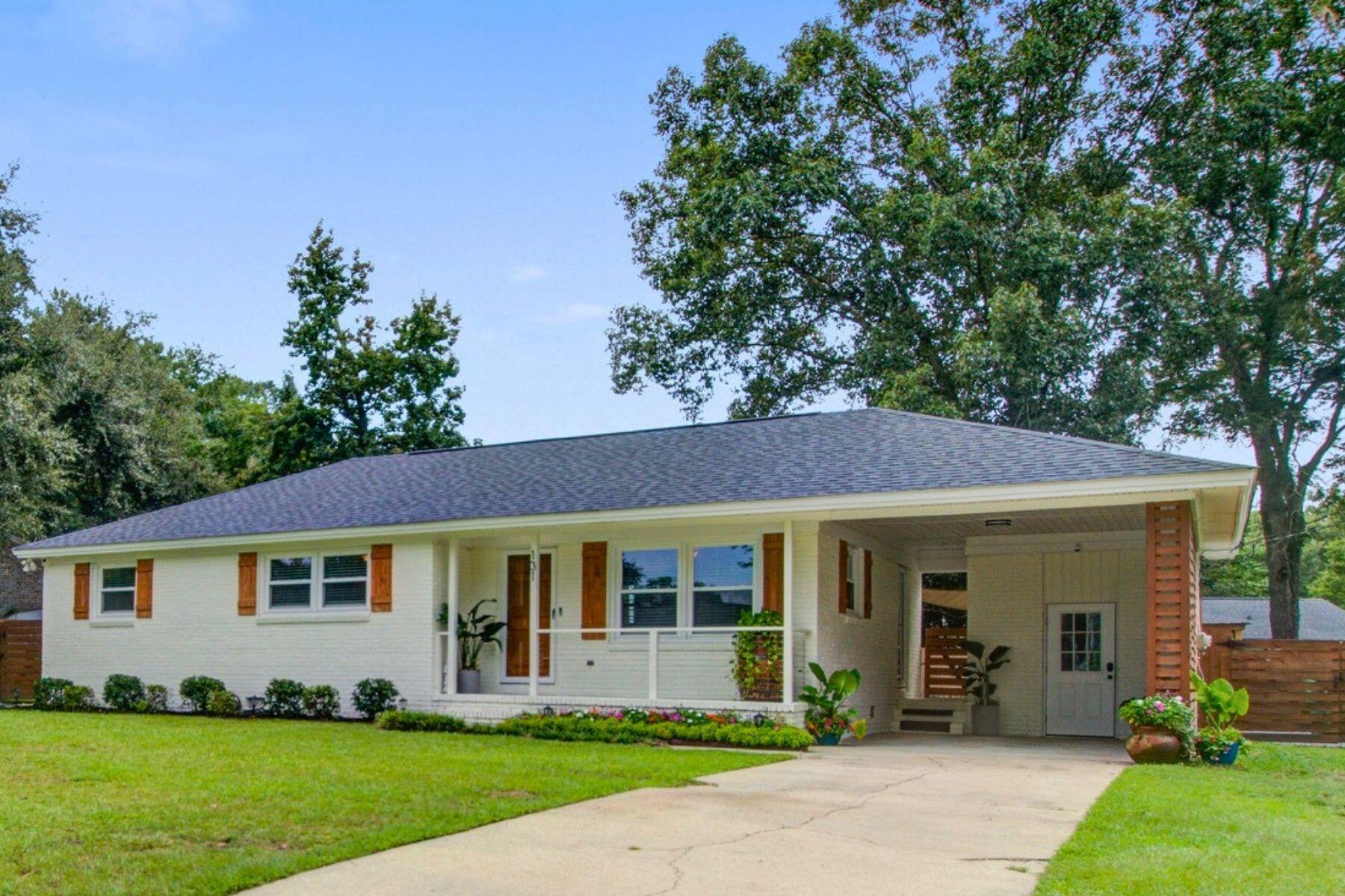 131 Camelot Drive — photo