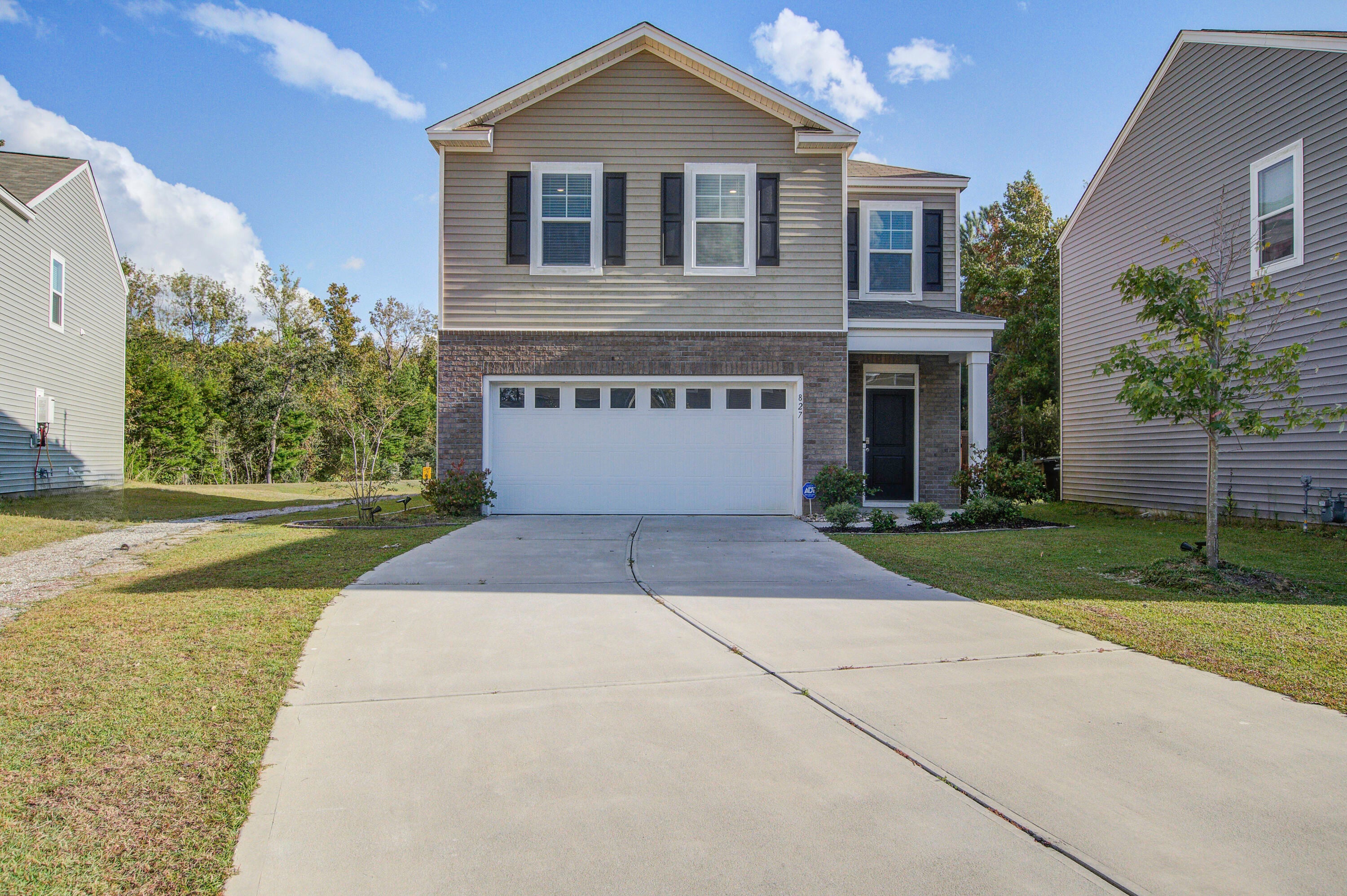 827 Kirby Court — photo